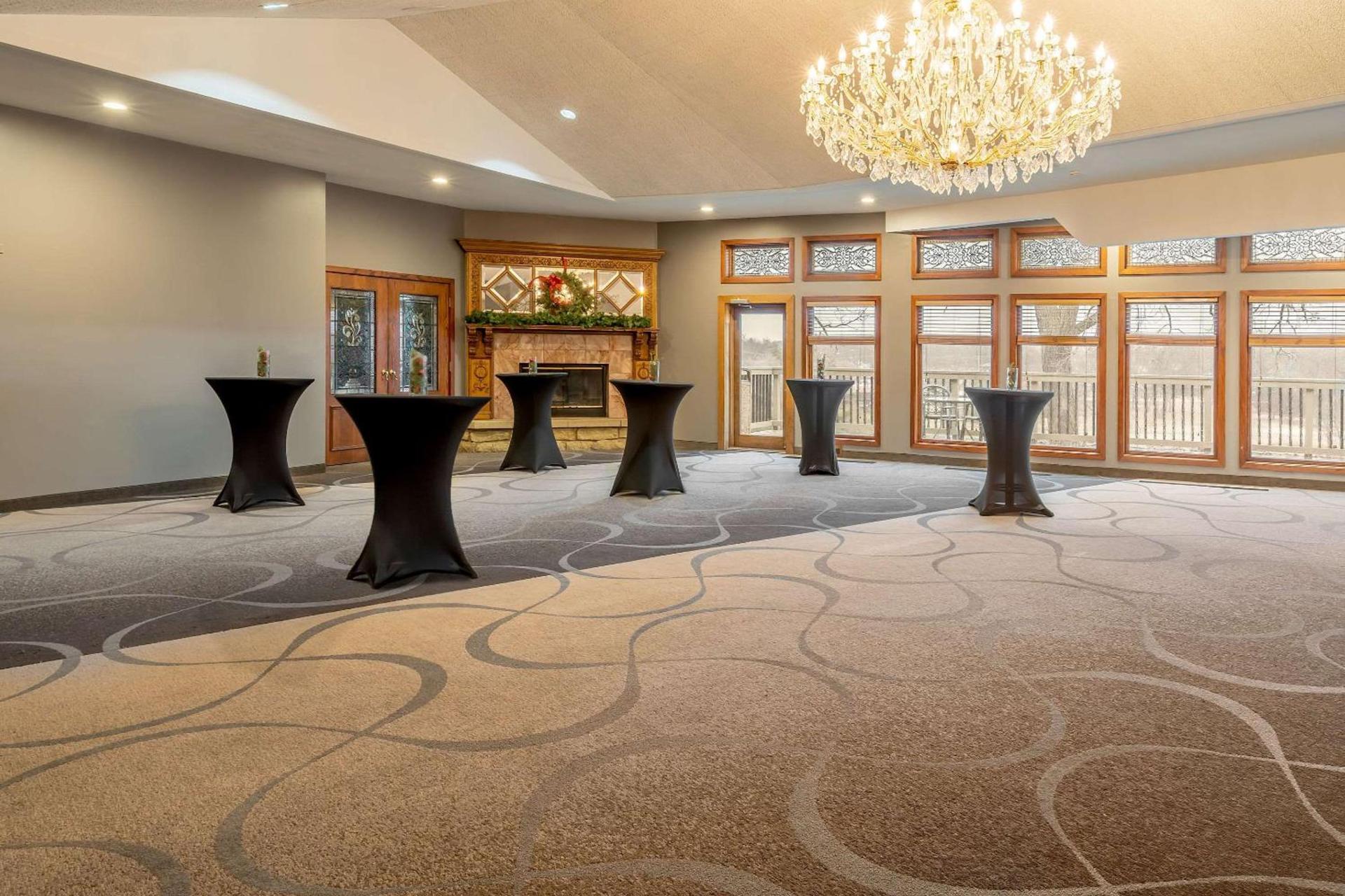 Riverview Inn & Suites, an Ascend Collection Hotel photo 25
