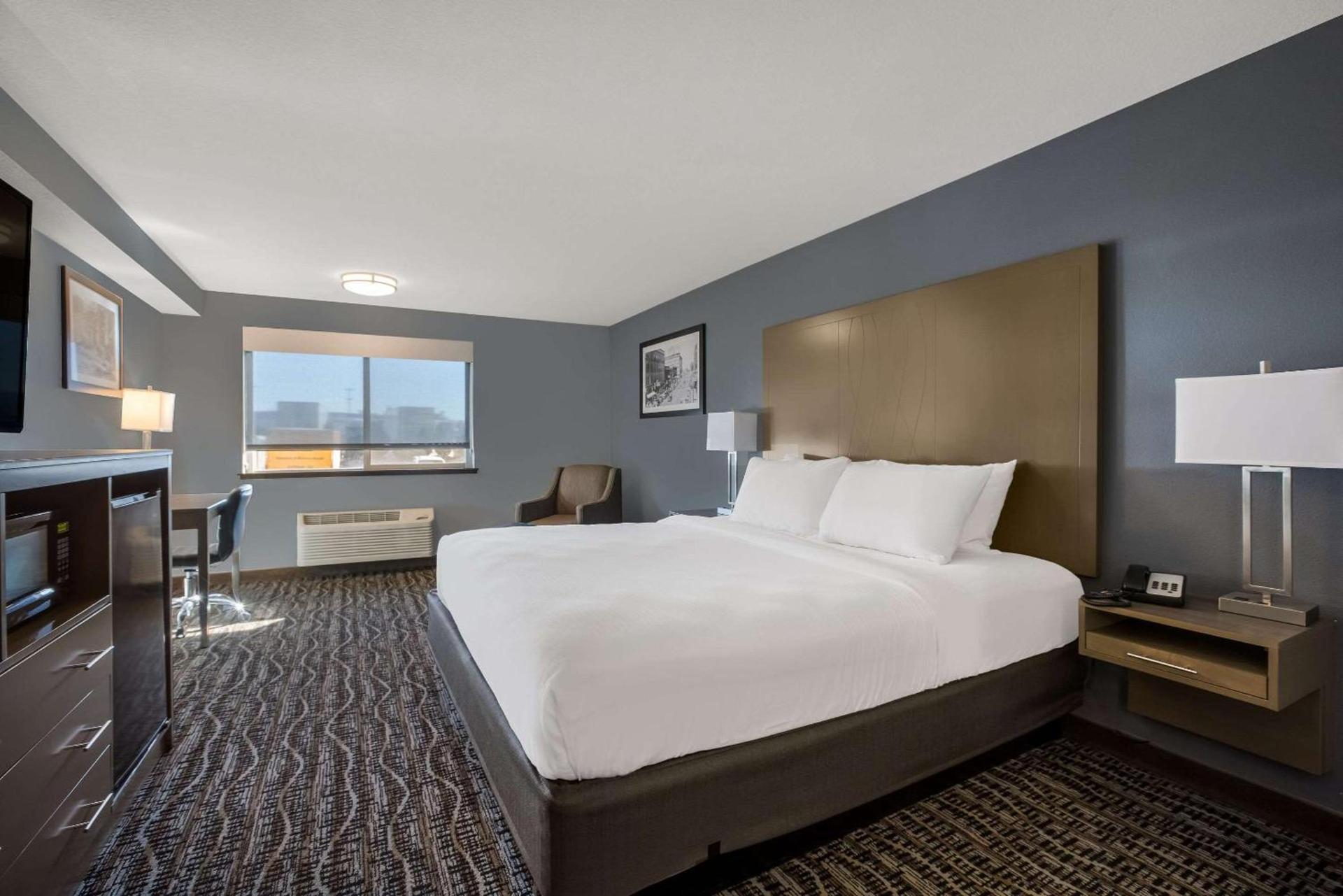 Hotel 28 Boise Airport, an Ascend Collection Hotel photo 11