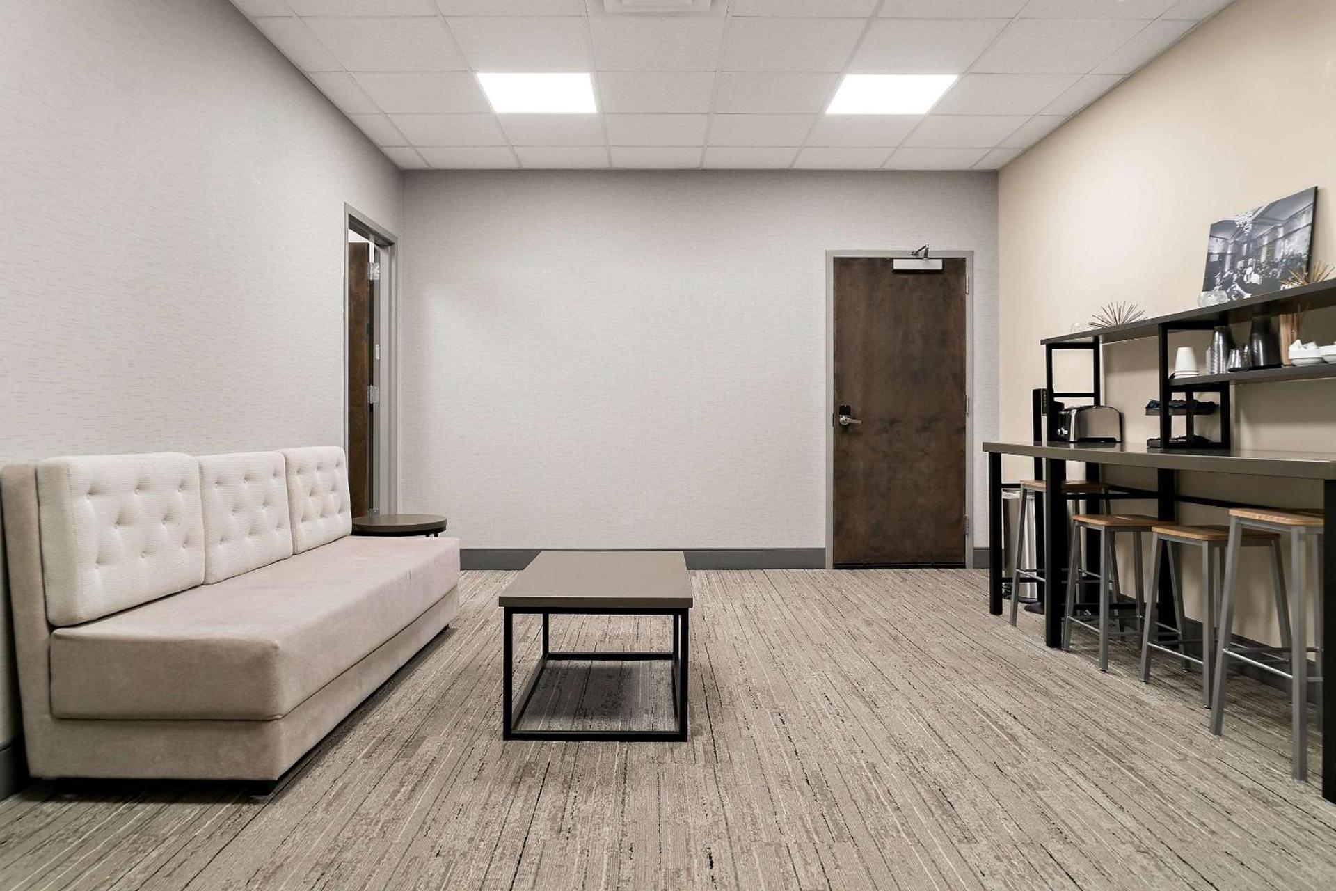 CityFlatsHotel - Port Huron, Ascend Hotel Collection photo 22