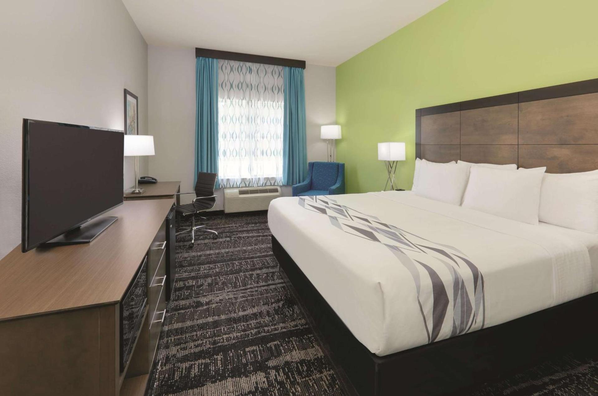 La Quinta by Wyndham Tyler South photo 22