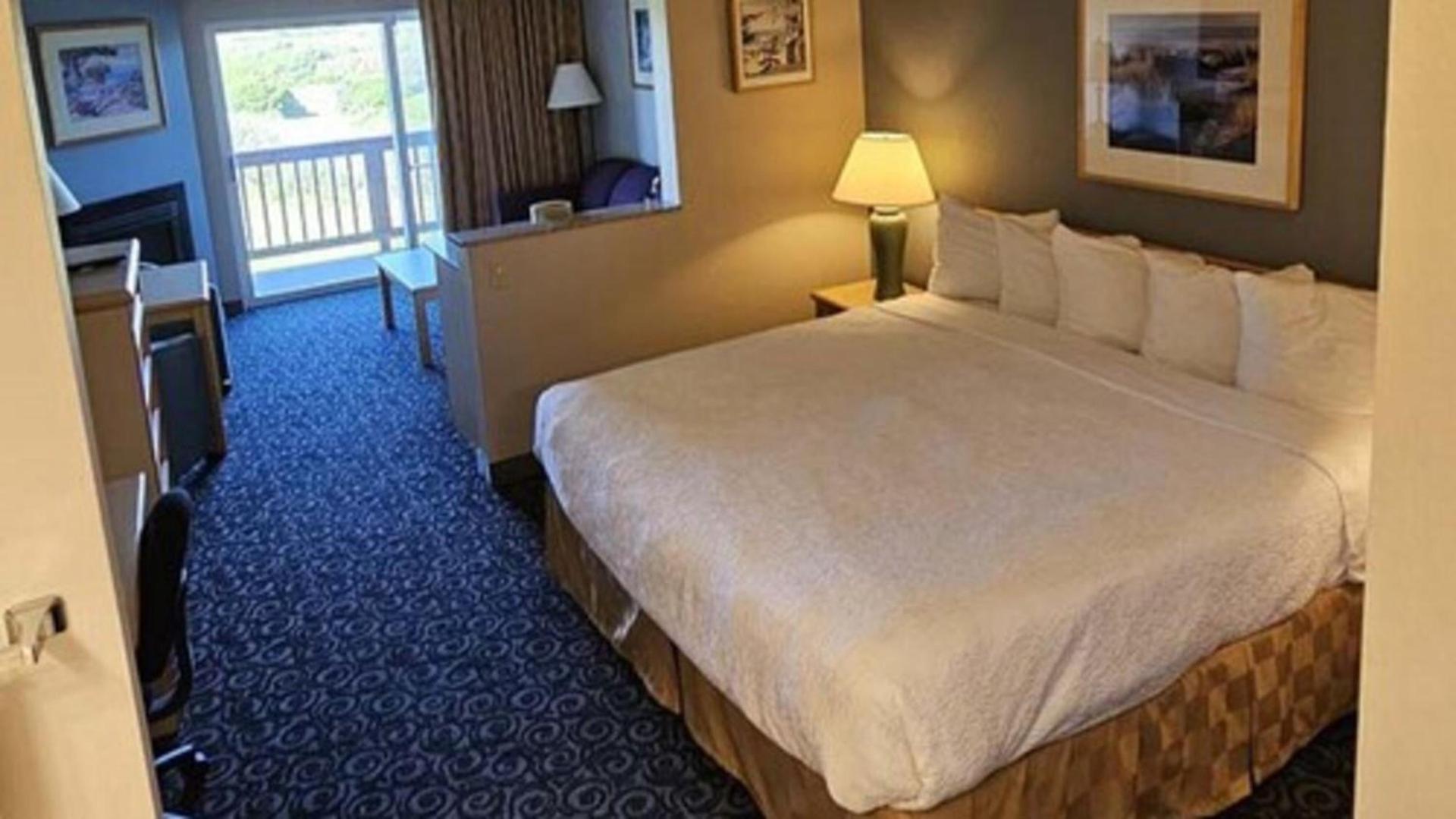 Lighthouse Suites Inn photo 57