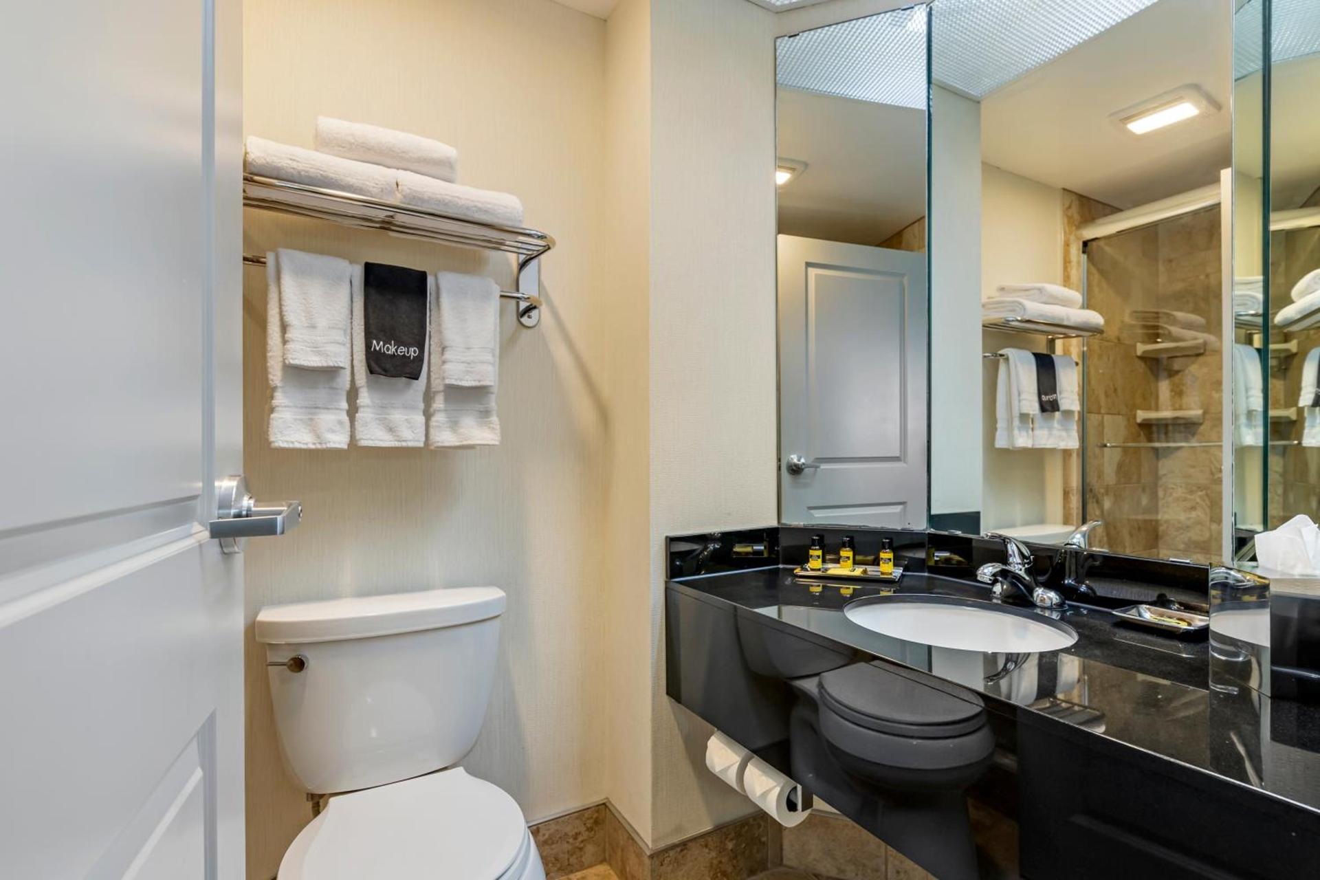 Best Western Plus InnTowner Madison photo 19
