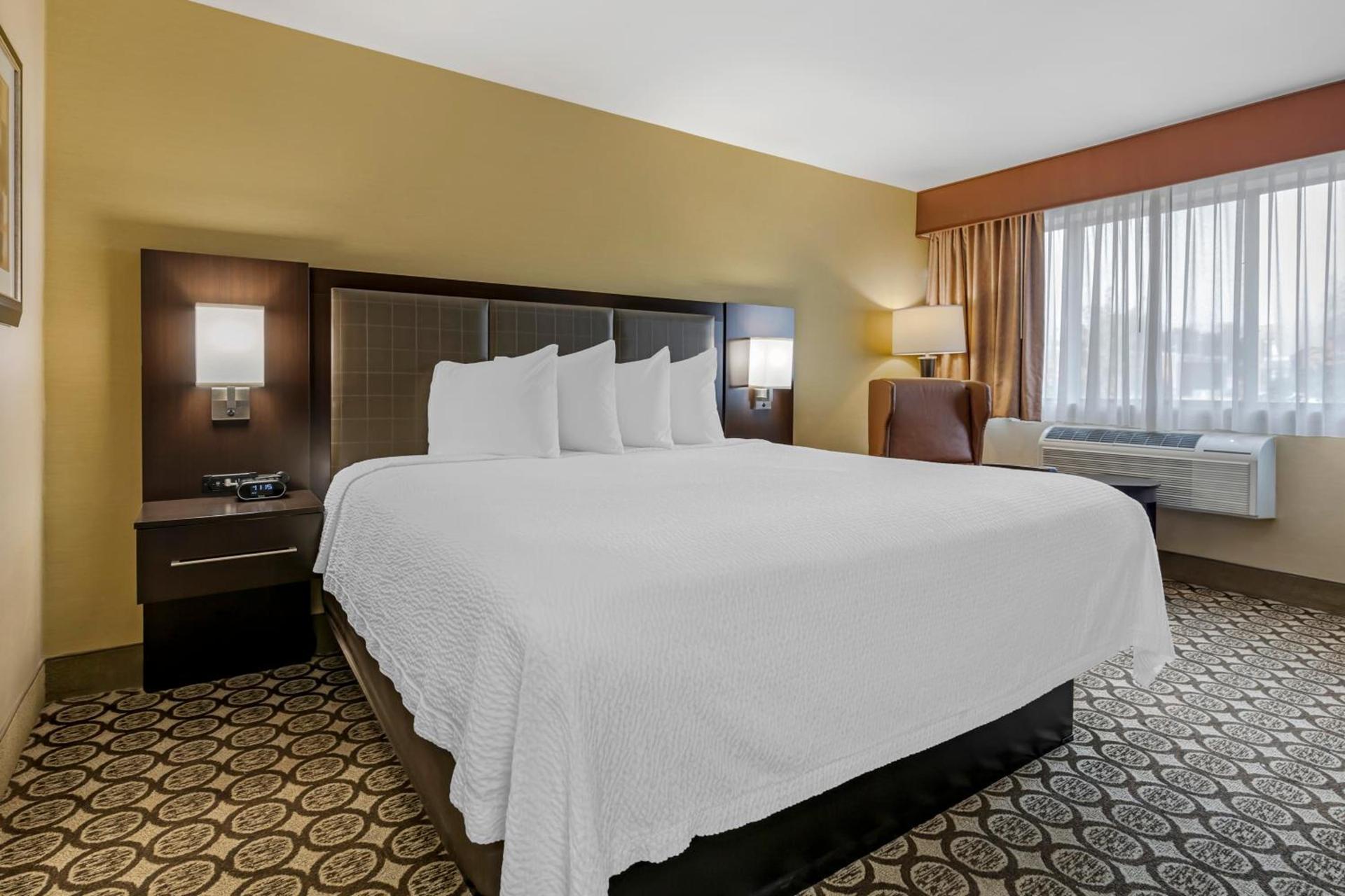 Best Western Plus InnTowner Madison photo 22