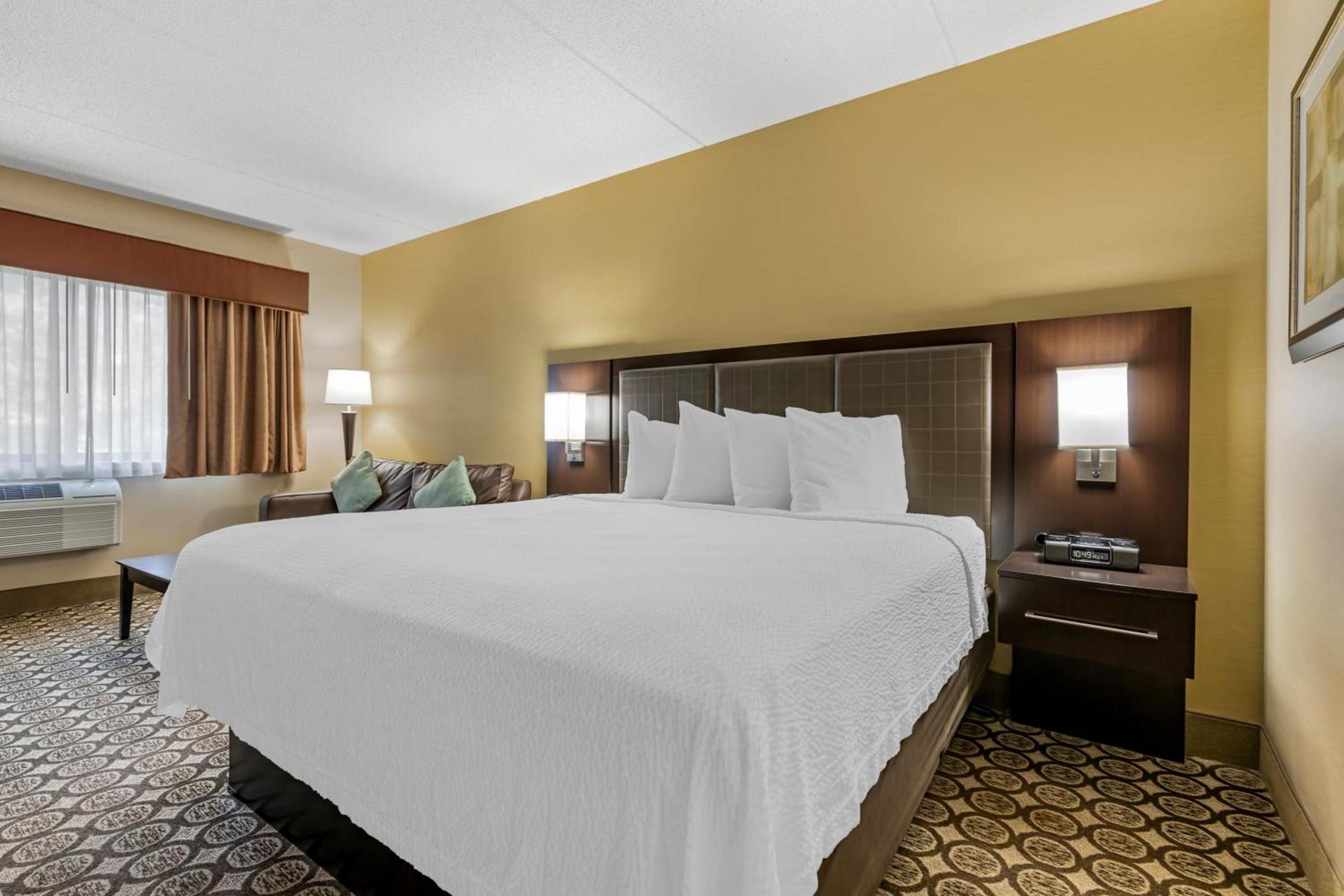 Best Western Plus InnTowner Madison photo 25