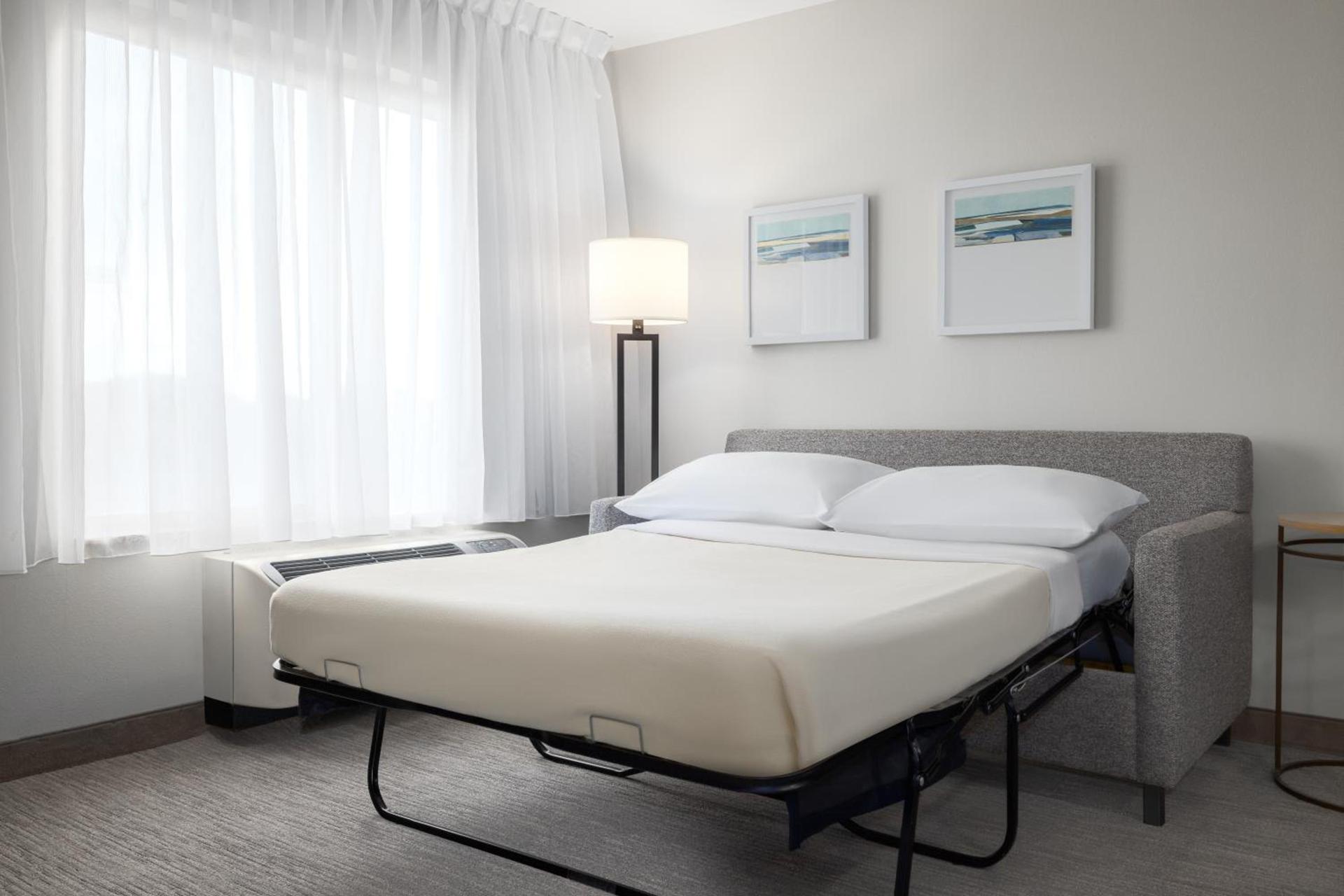 TownePlace Suites by Marriott Fort Walton Beach-Eglin AFB photo 2