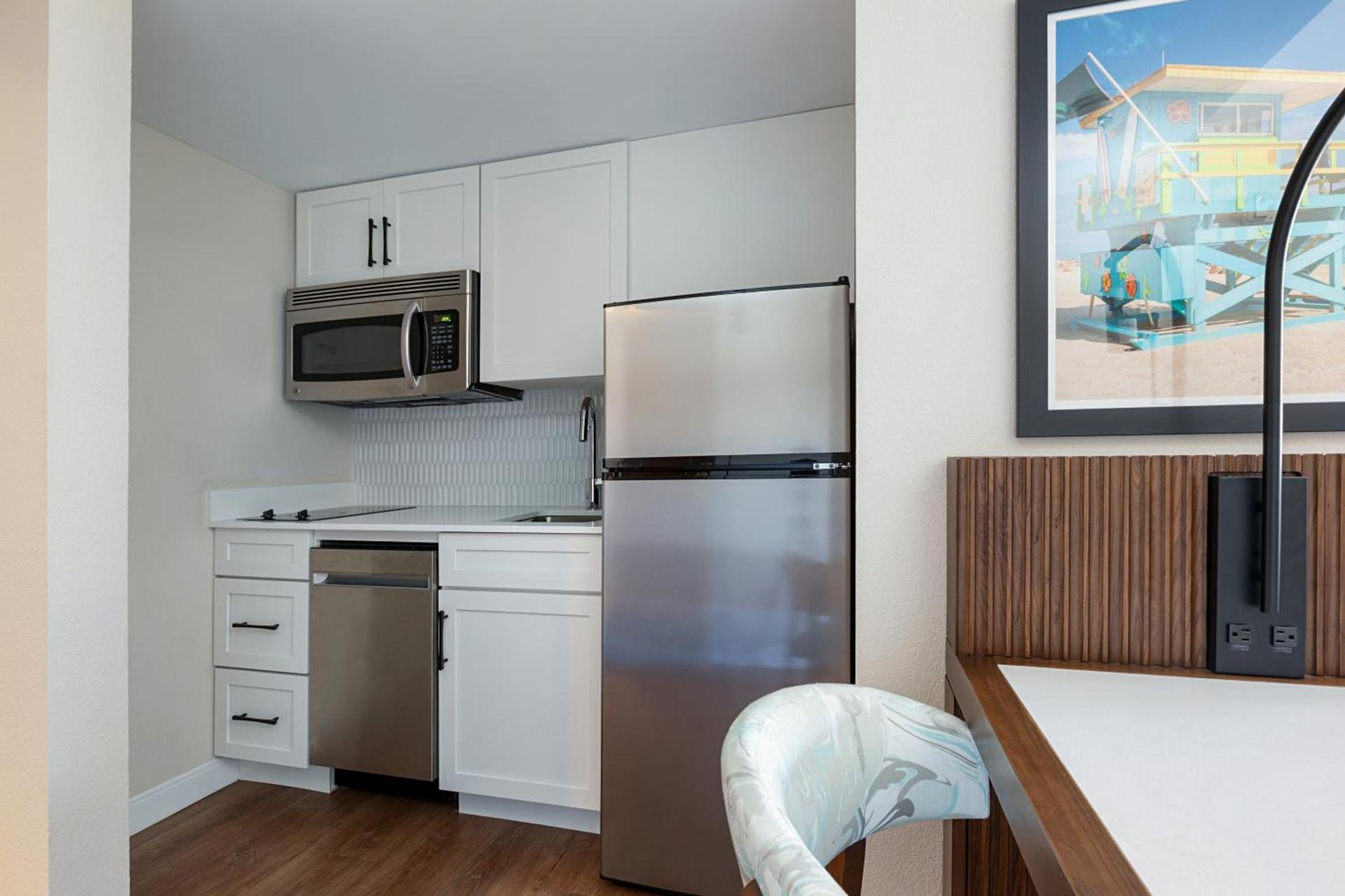 The Atlantic Suites on the Ave photo 4