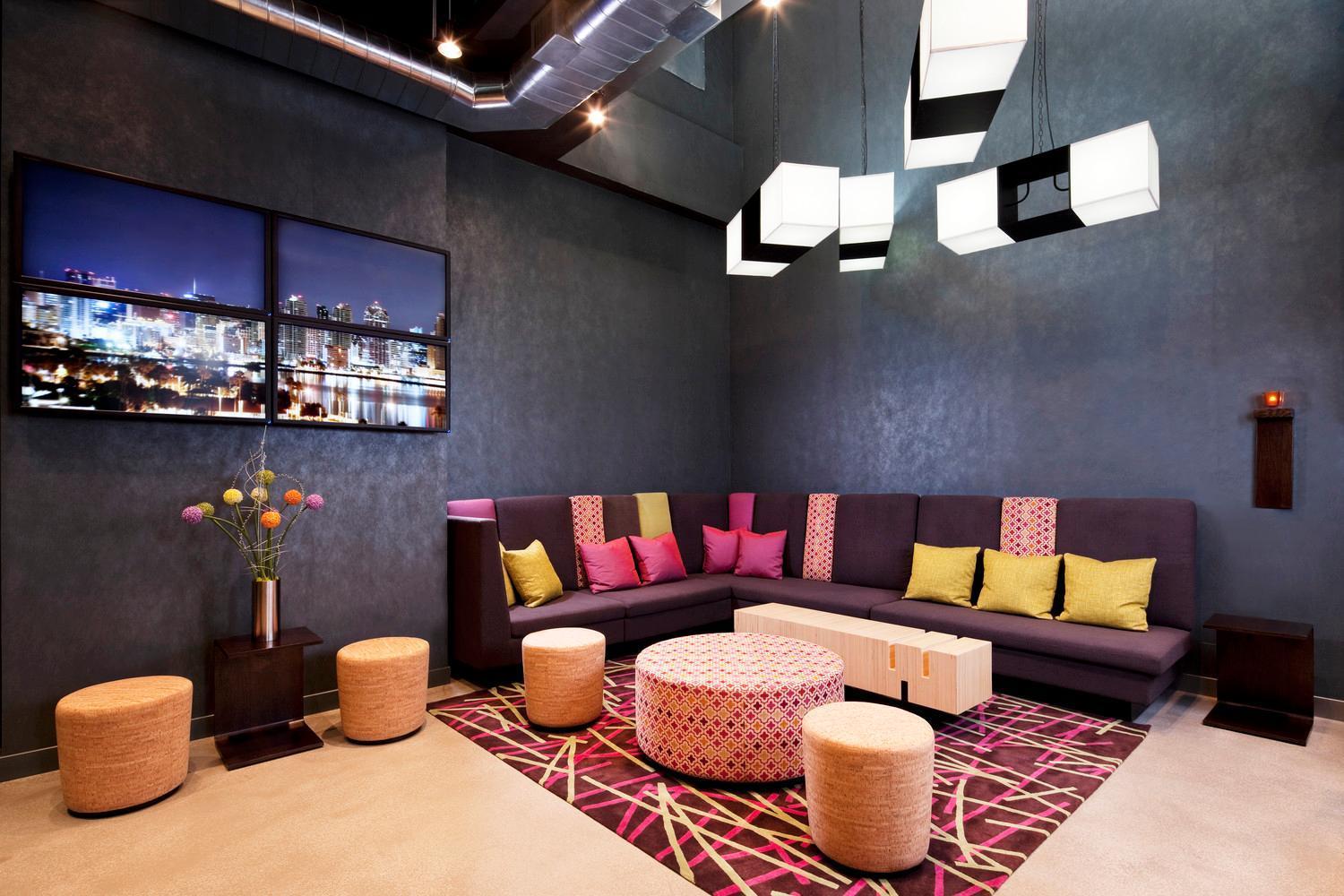 Aloft by Marriott New York Brooklyn photo 8