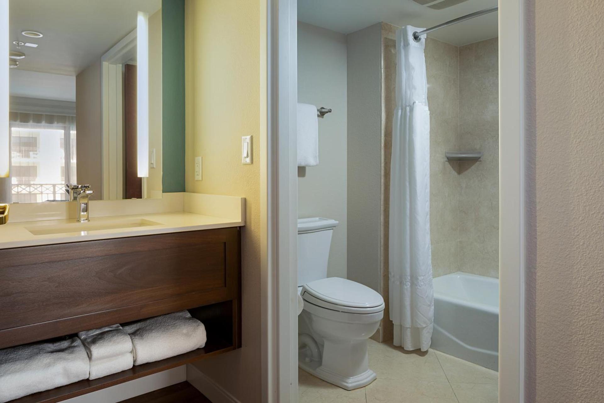 The Atlantic Suites on the Ave photo 45