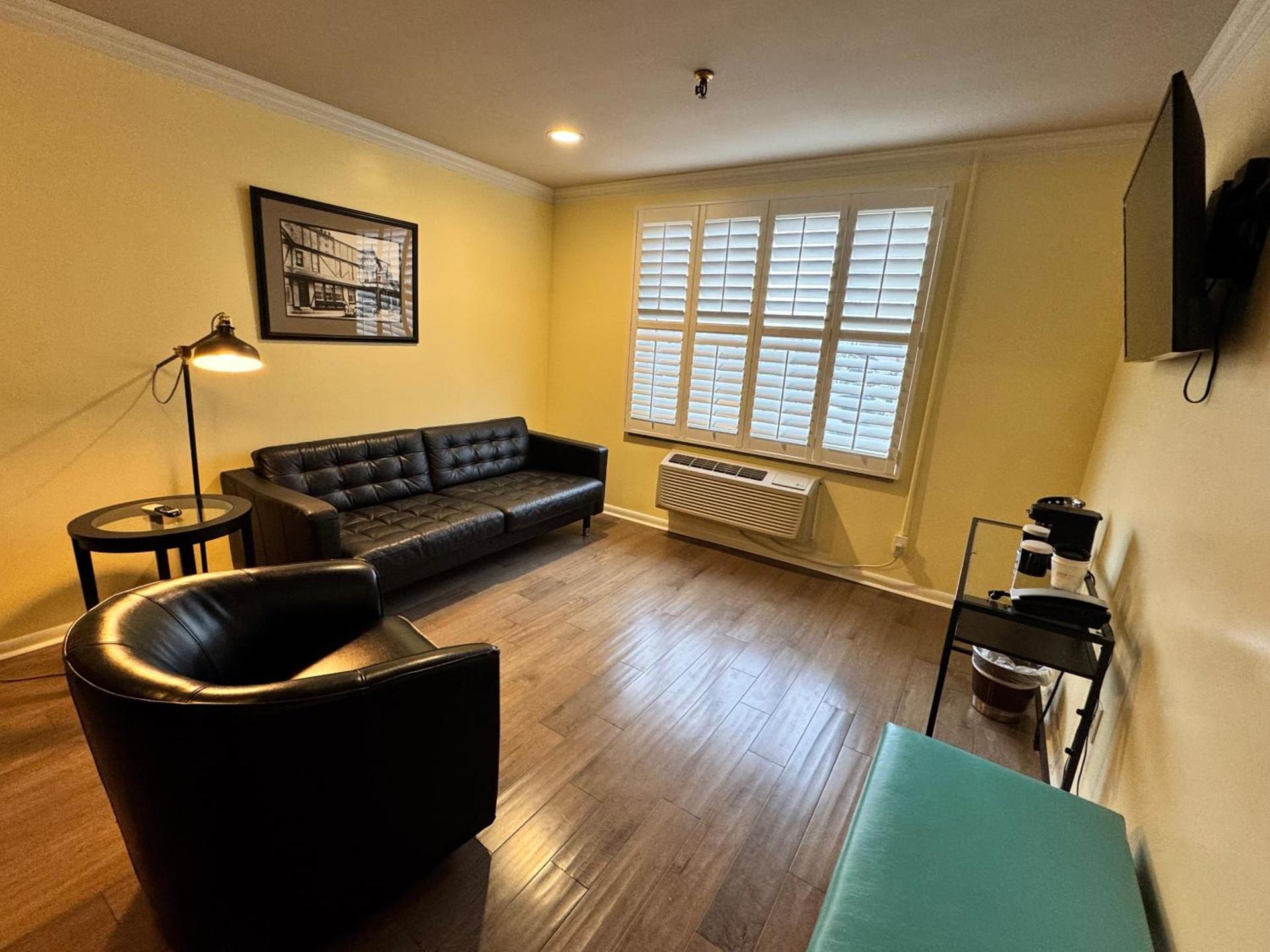 The Sherman Inn photo 24