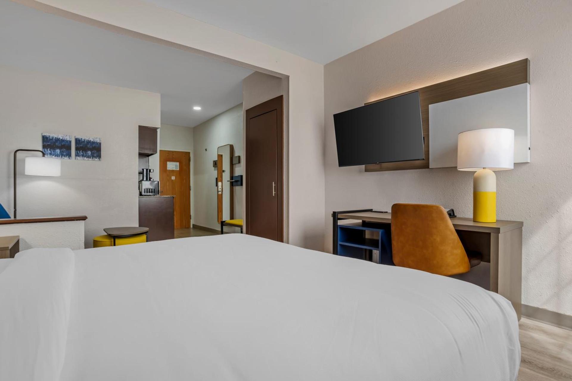 Comfort Suites Hattiesburg near University photo 45