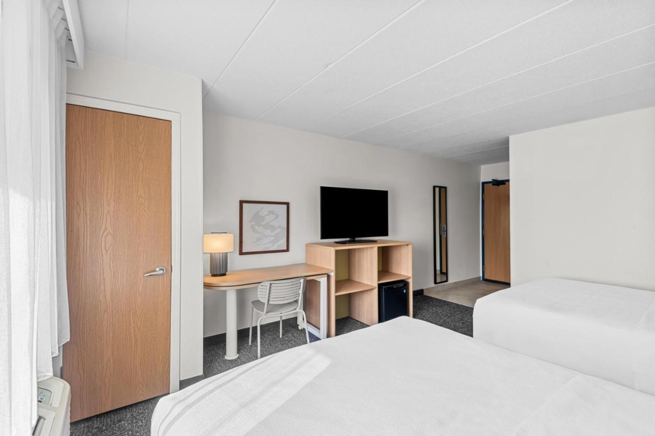 Spark by Hilton Cedar Falls photo 19
