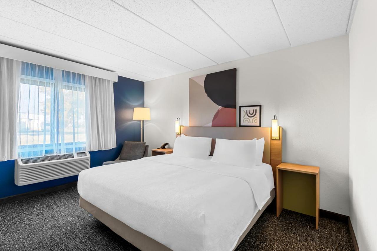 Spark by Hilton Cedar Falls photo 10