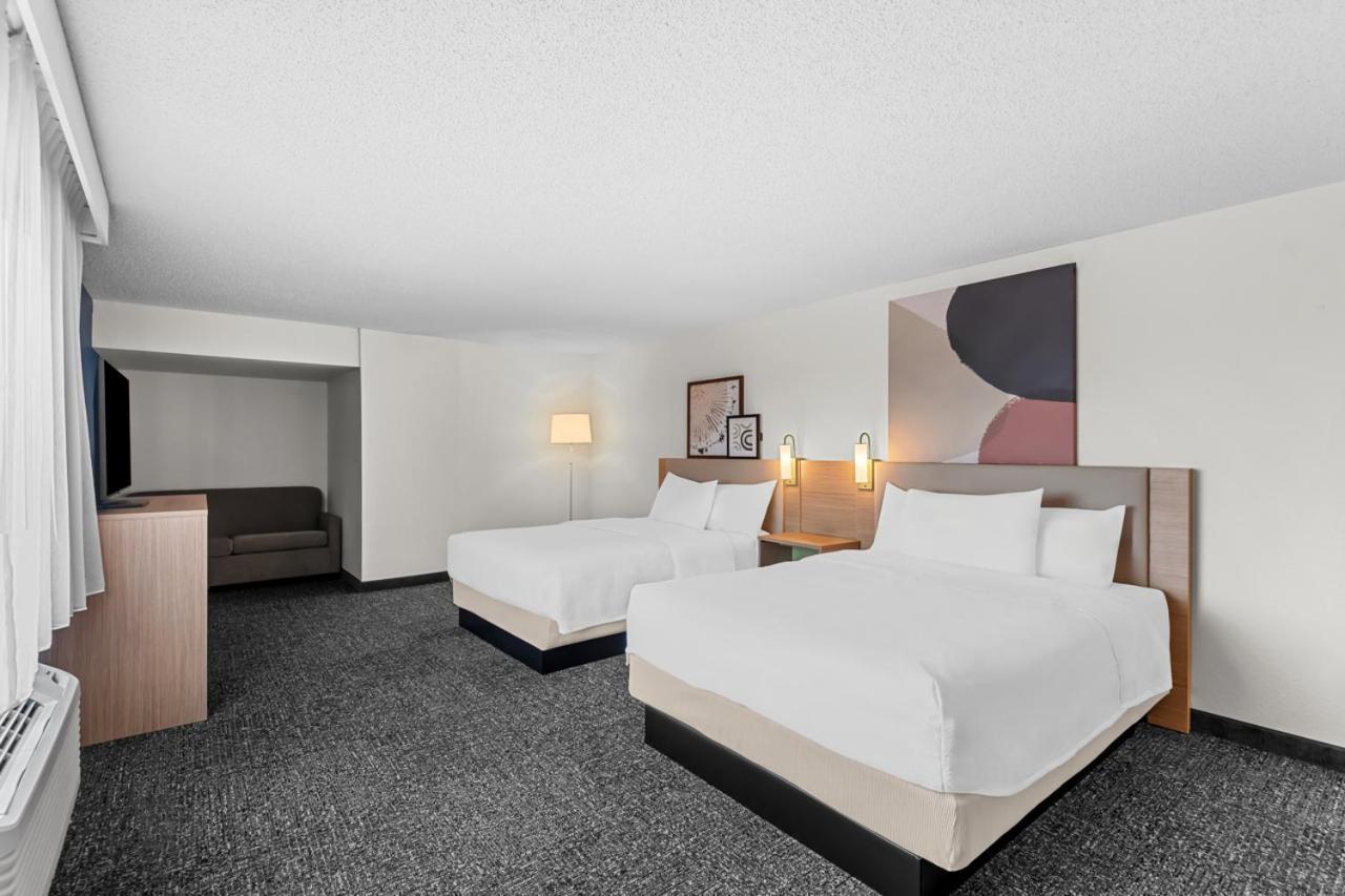 Spark by Hilton Cedar Falls photo 11