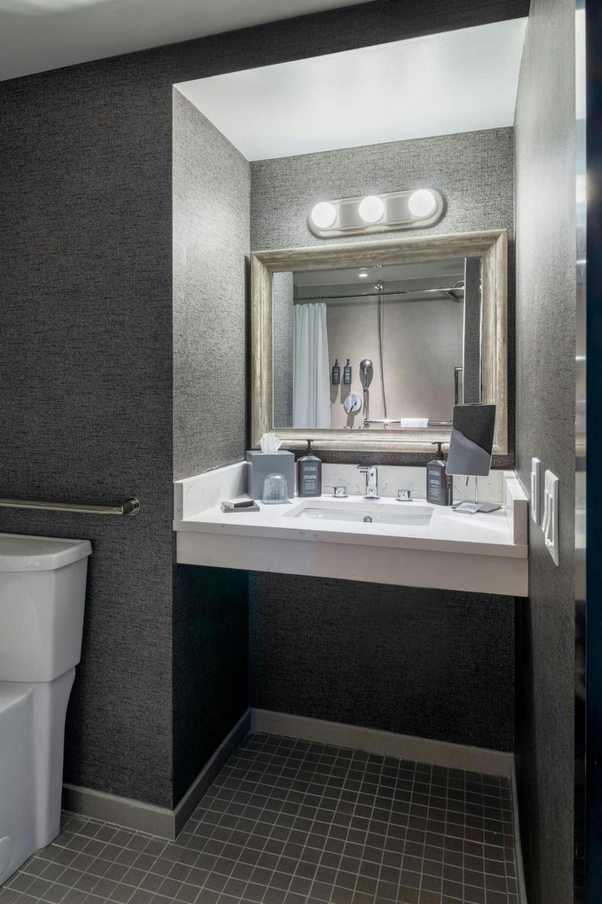 Sheraton Nashville Brentwood photo 45