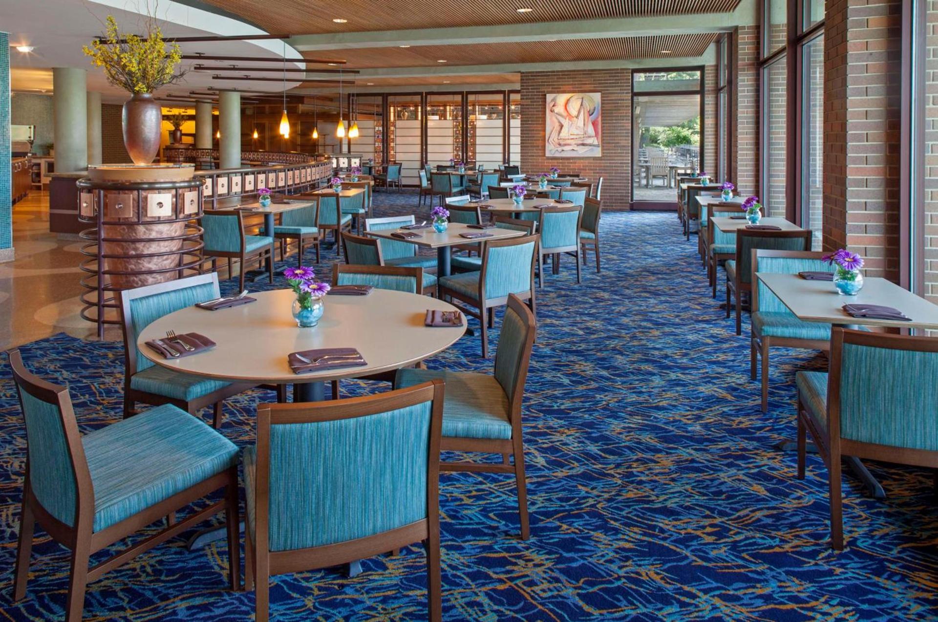 Hyatt Lodge Oak Brook Chicago photo 9