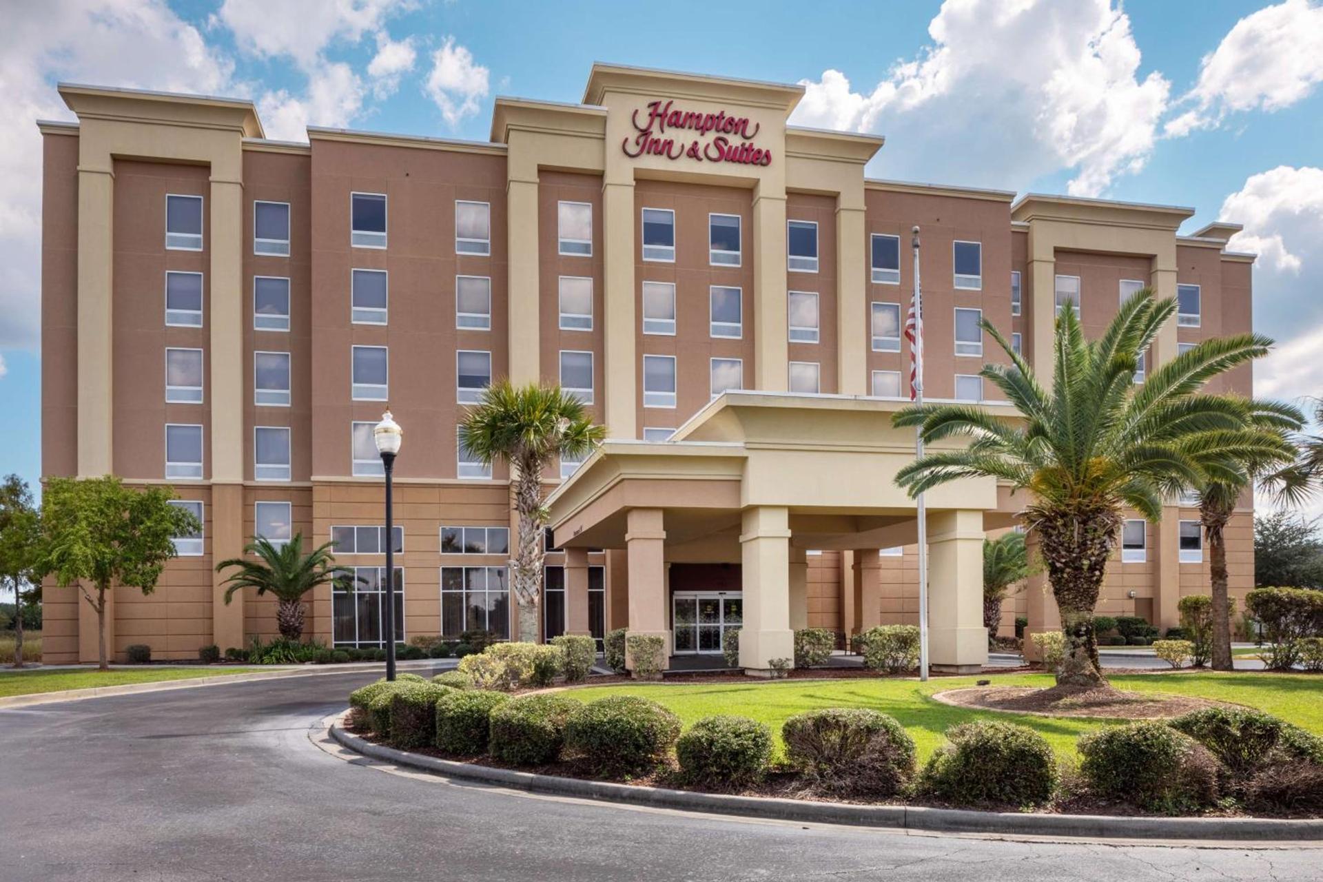 Hampton Inn & Suites Savannah - I-95 South - Gateway photo 2