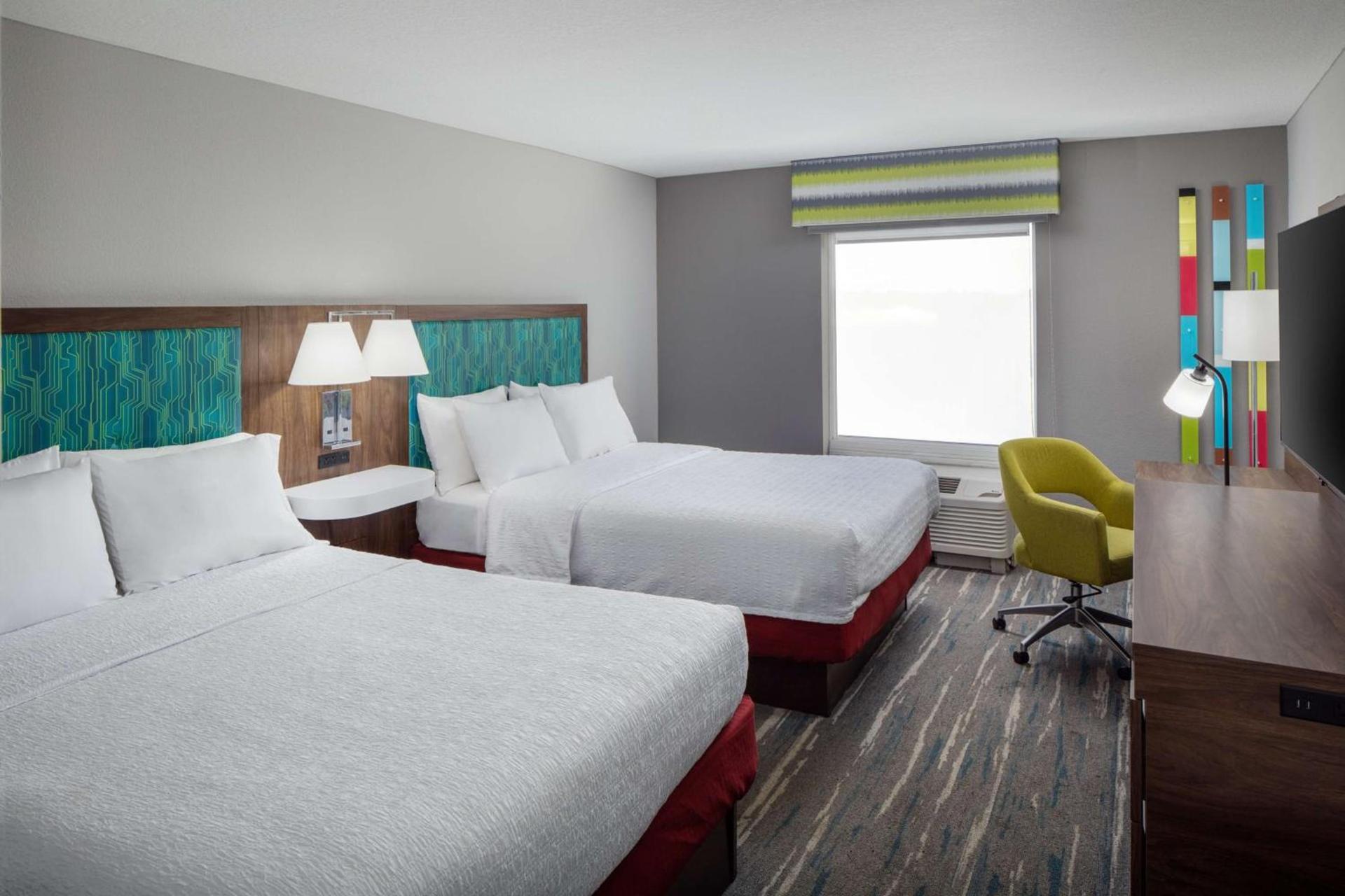 Hampton Inn & Suites Savannah - I-95 South - Gateway photo 16