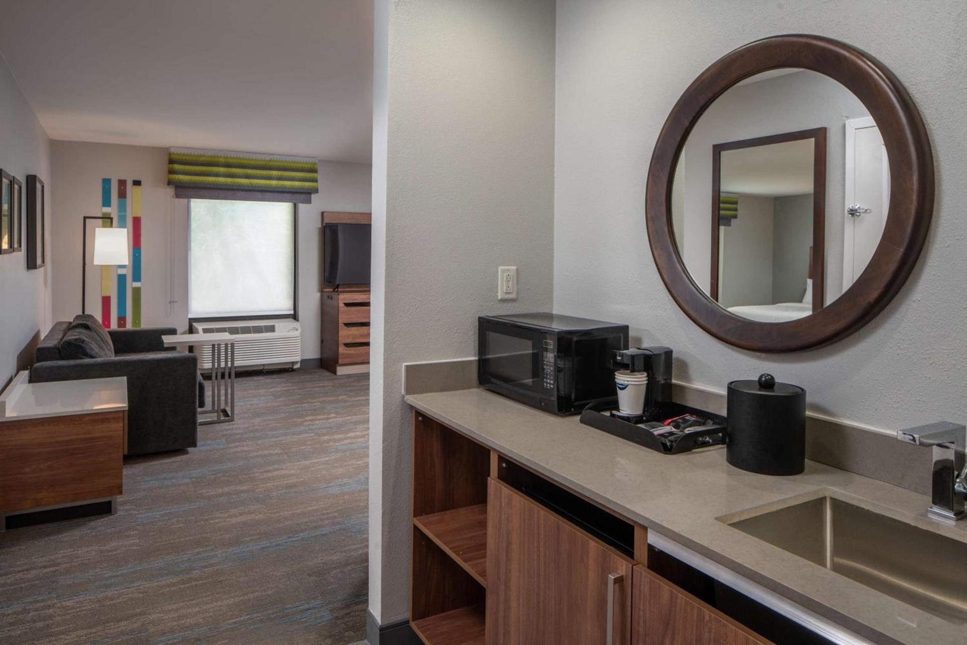 Hampton Inn Montgomery-South-Airport photo 49