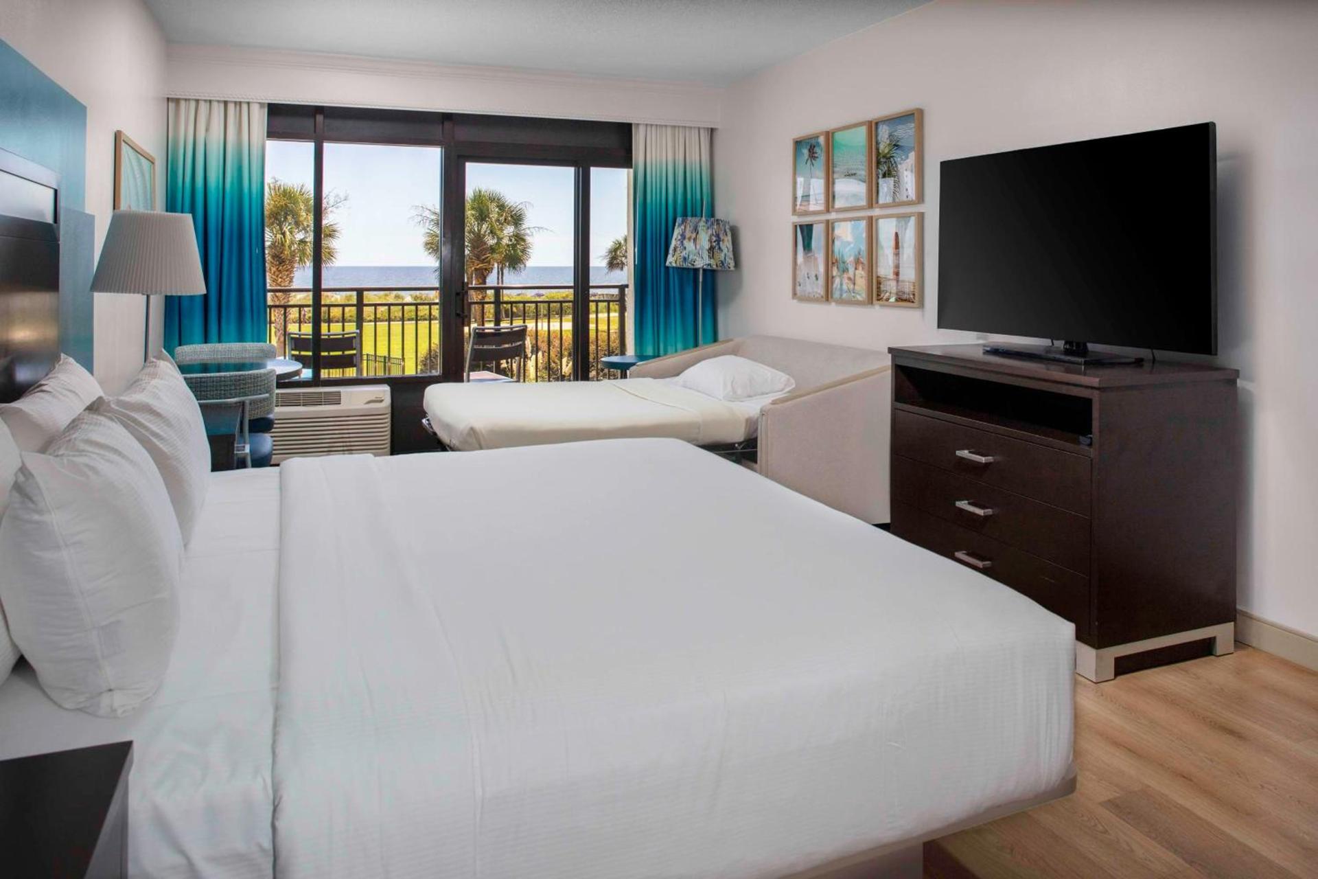 DoubleTree Resort by Hilton Myrtle Beach Oceanfront photo 9