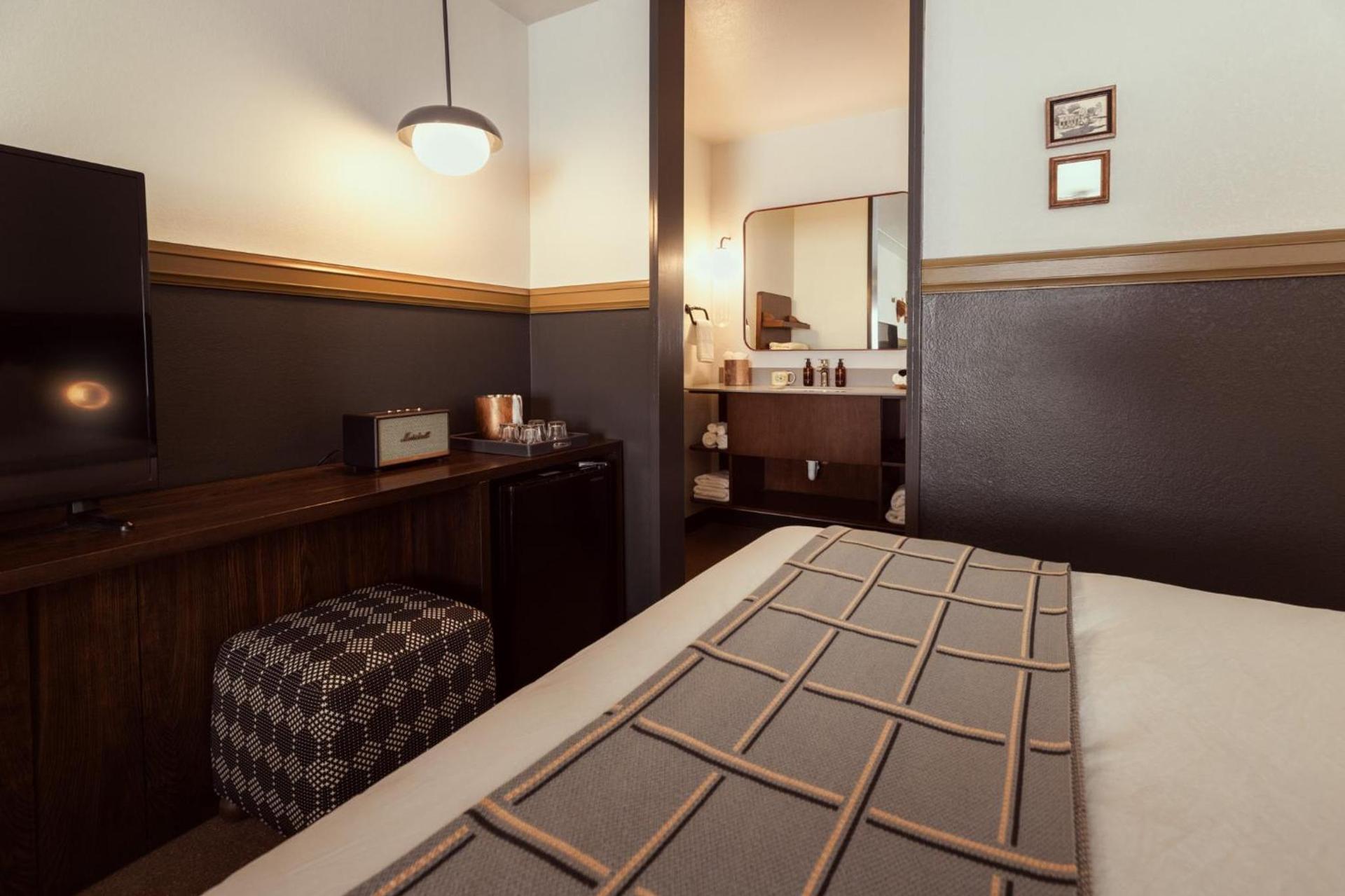 The Ozarker Lodge photo 23