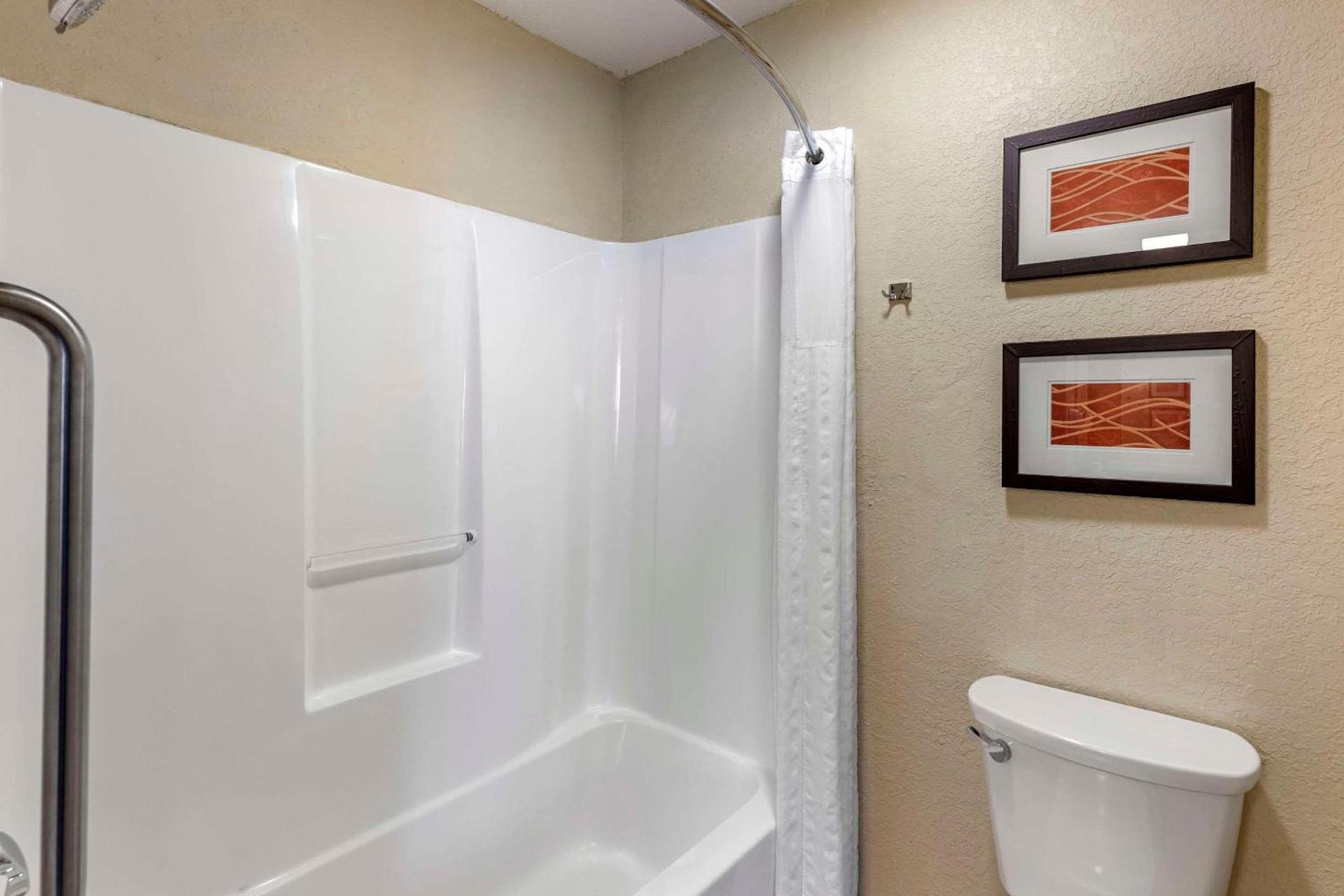 Comfort Inn Denver West Arvada Station photo 8