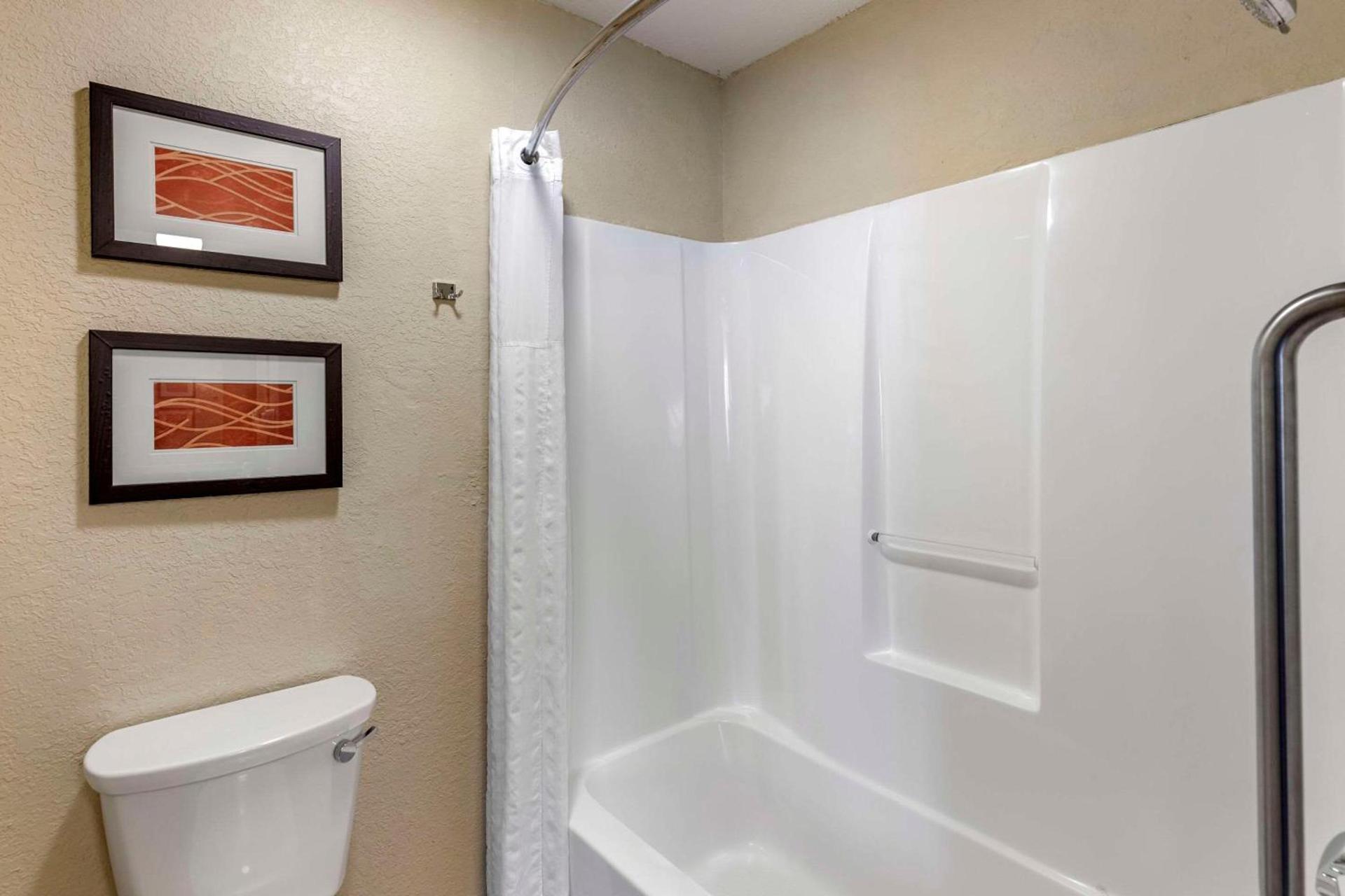 Comfort Inn Denver West Arvada Station photo 11