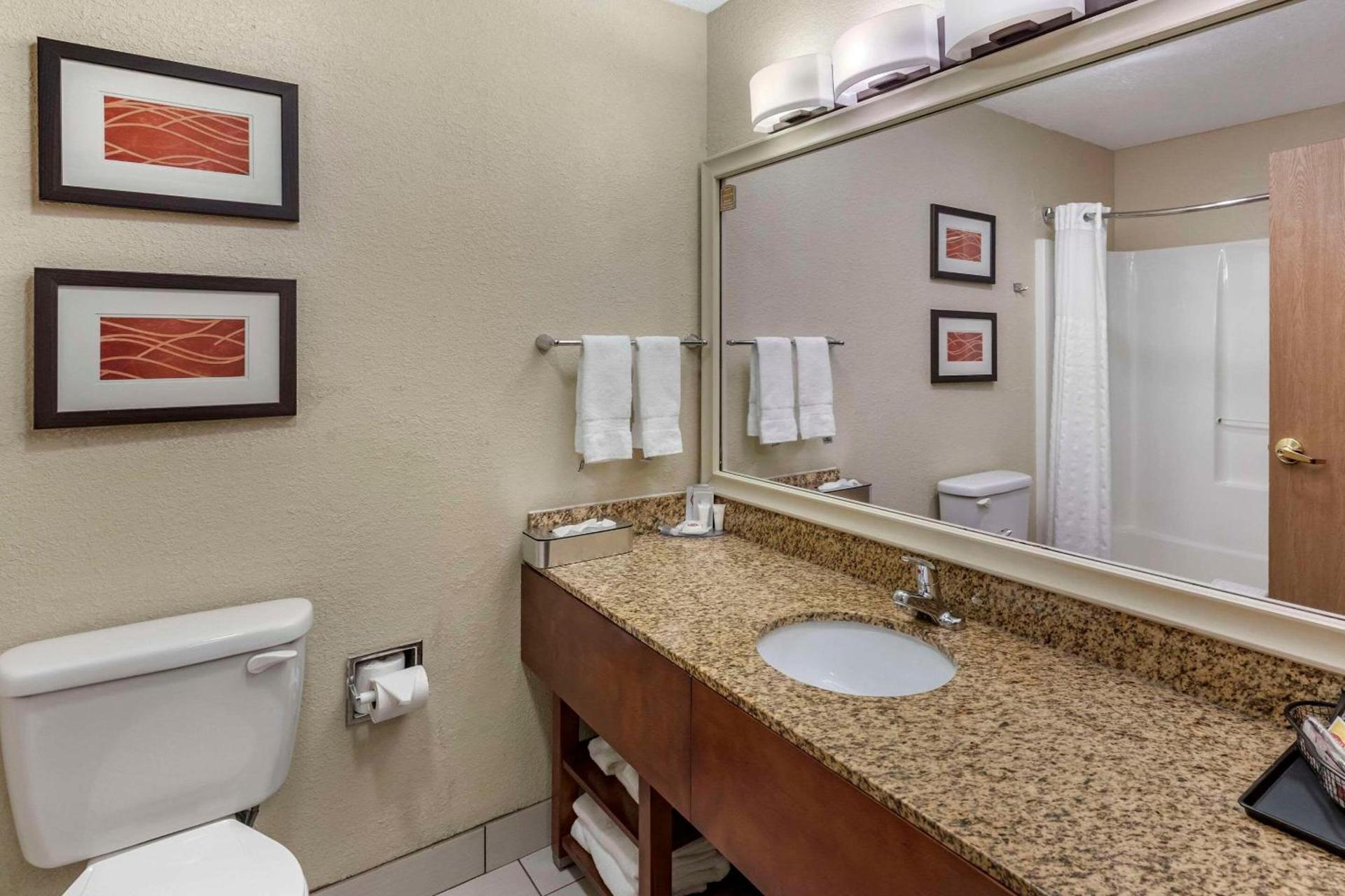 Comfort Inn Denver West Arvada Station photo 19