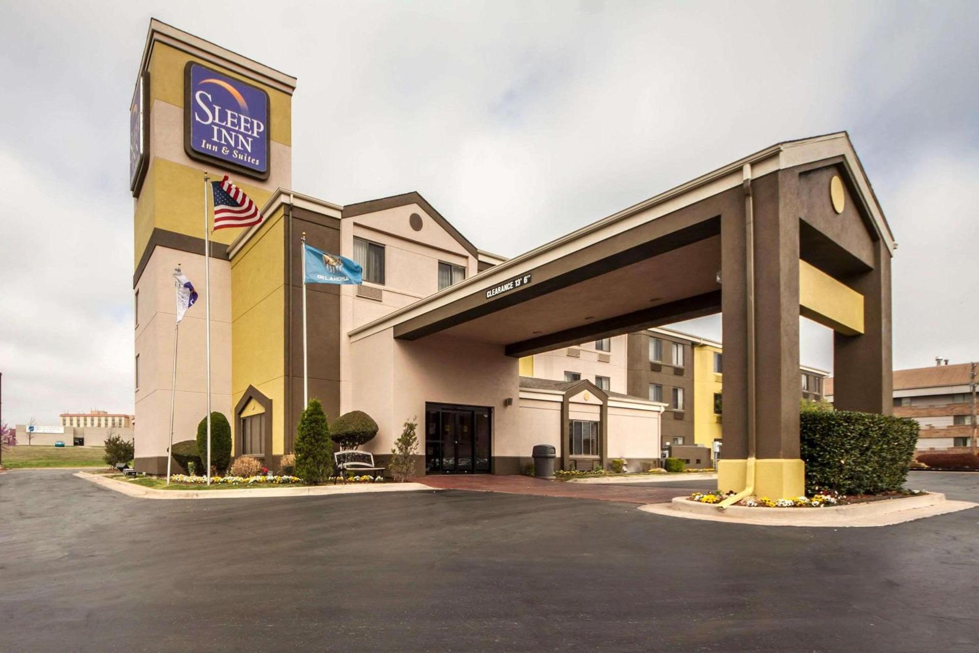 Sleep Inn & Suites Tulsa Central I-44 photo 1