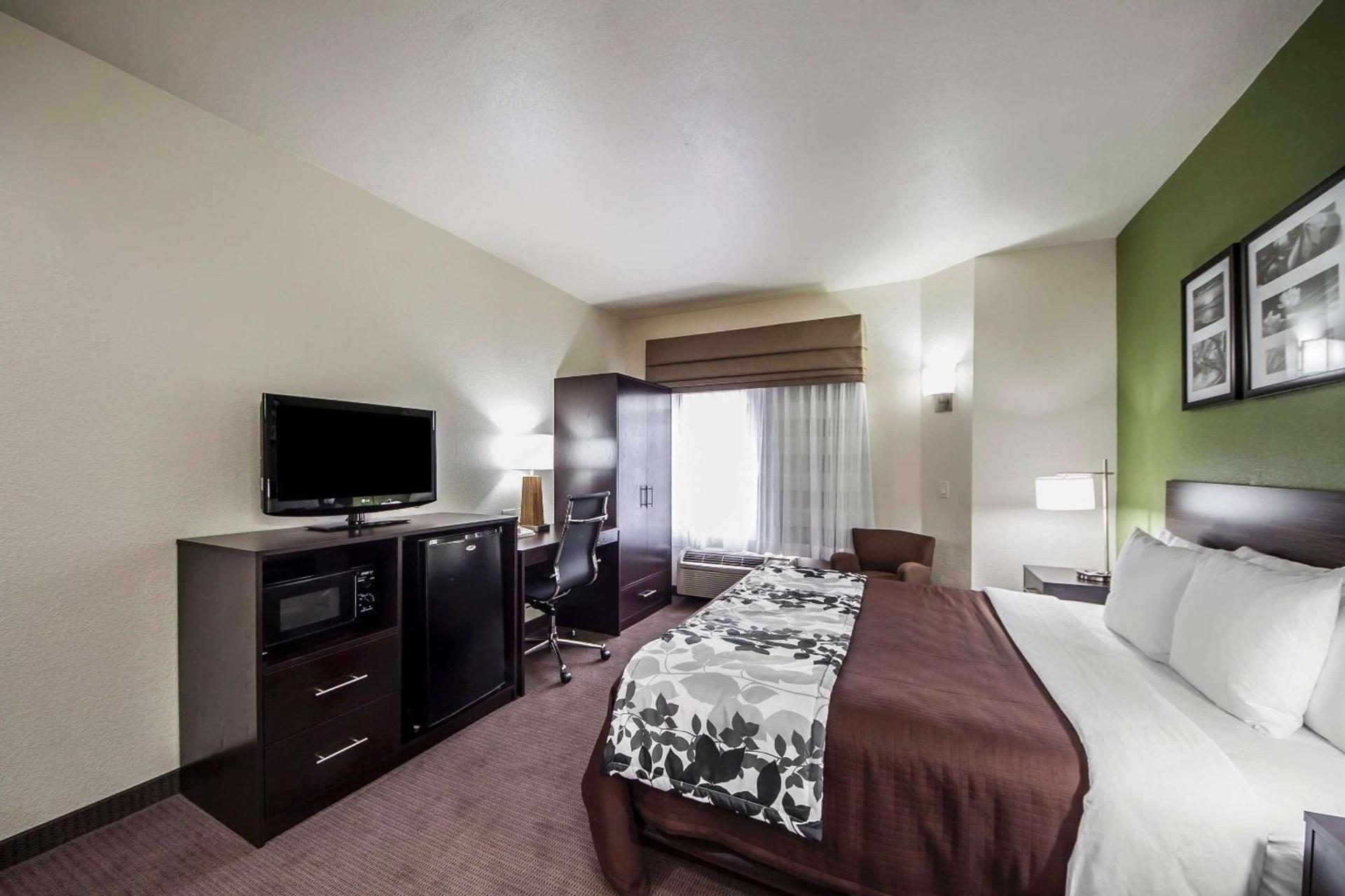 Sleep Inn & Suites Tulsa Central I-44 photo 6