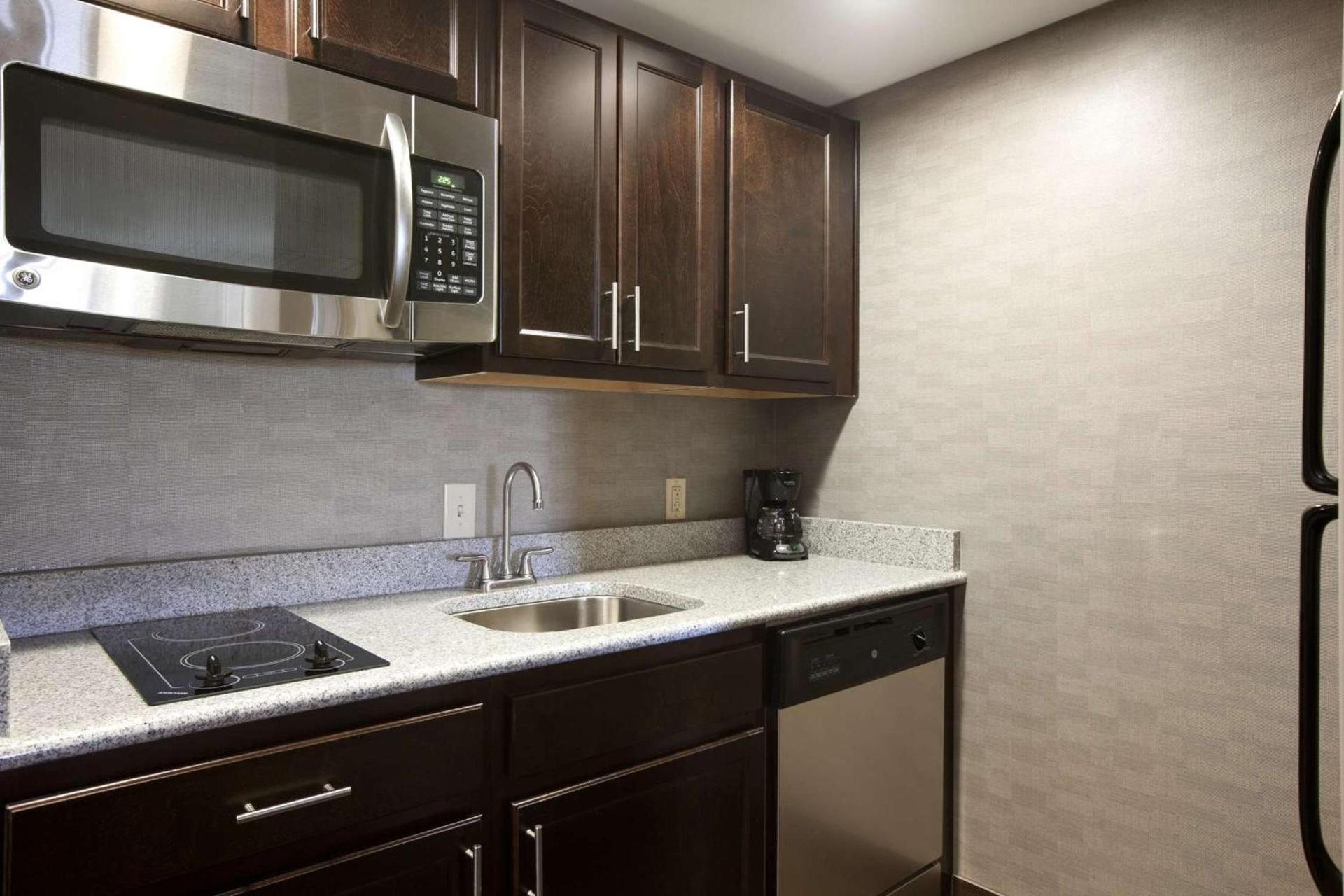 Homewood Suites by Hilton Columbus OSU, OH photo 22