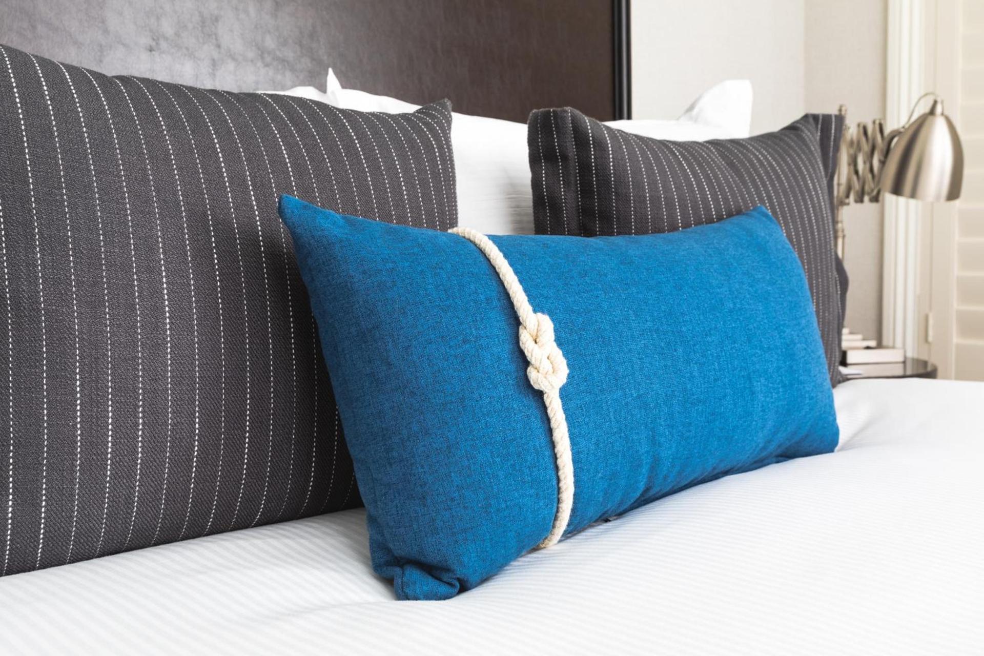 Harbor Court Hotel photo 8