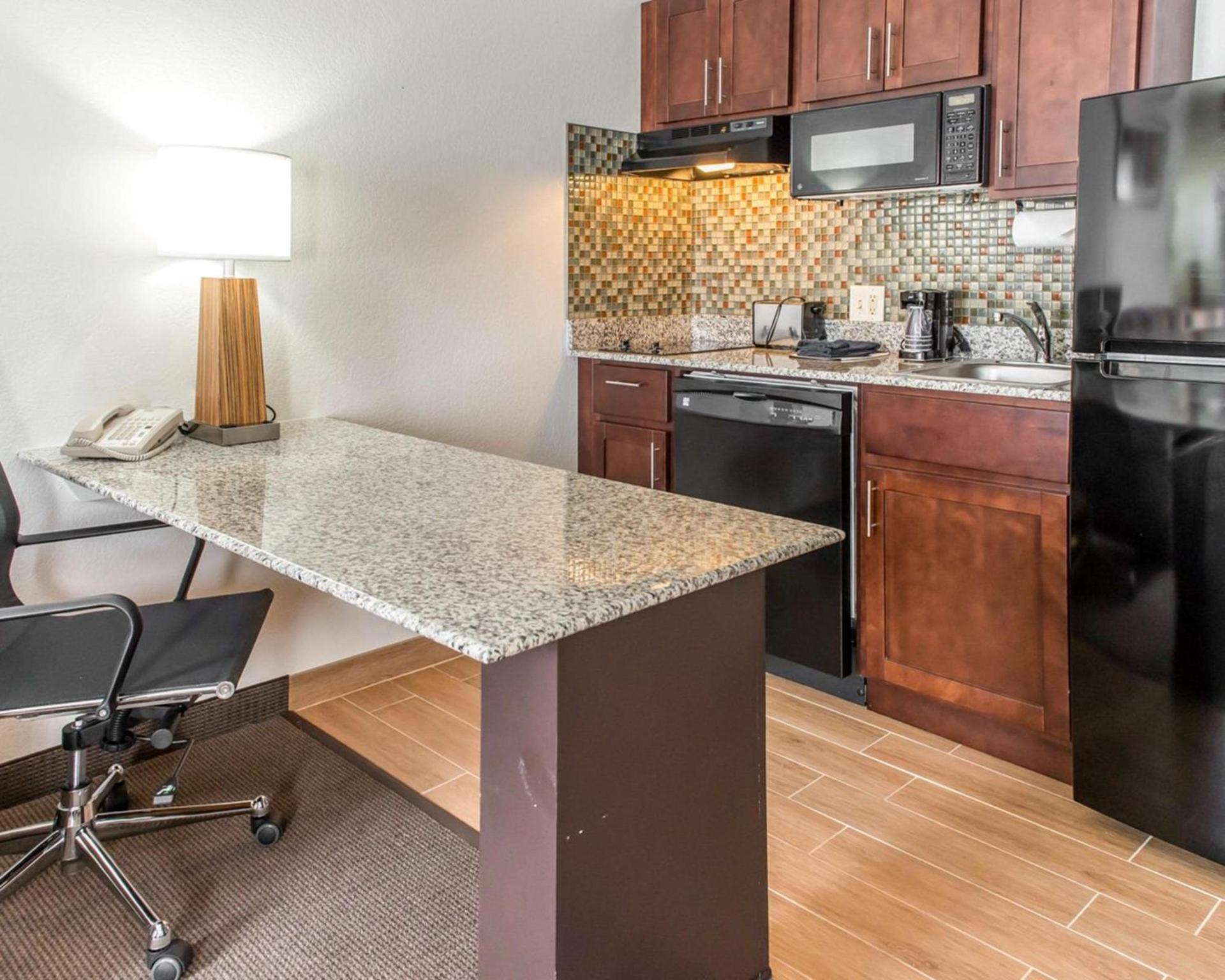 MainStay Suites Pittsburgh Airport photo 29