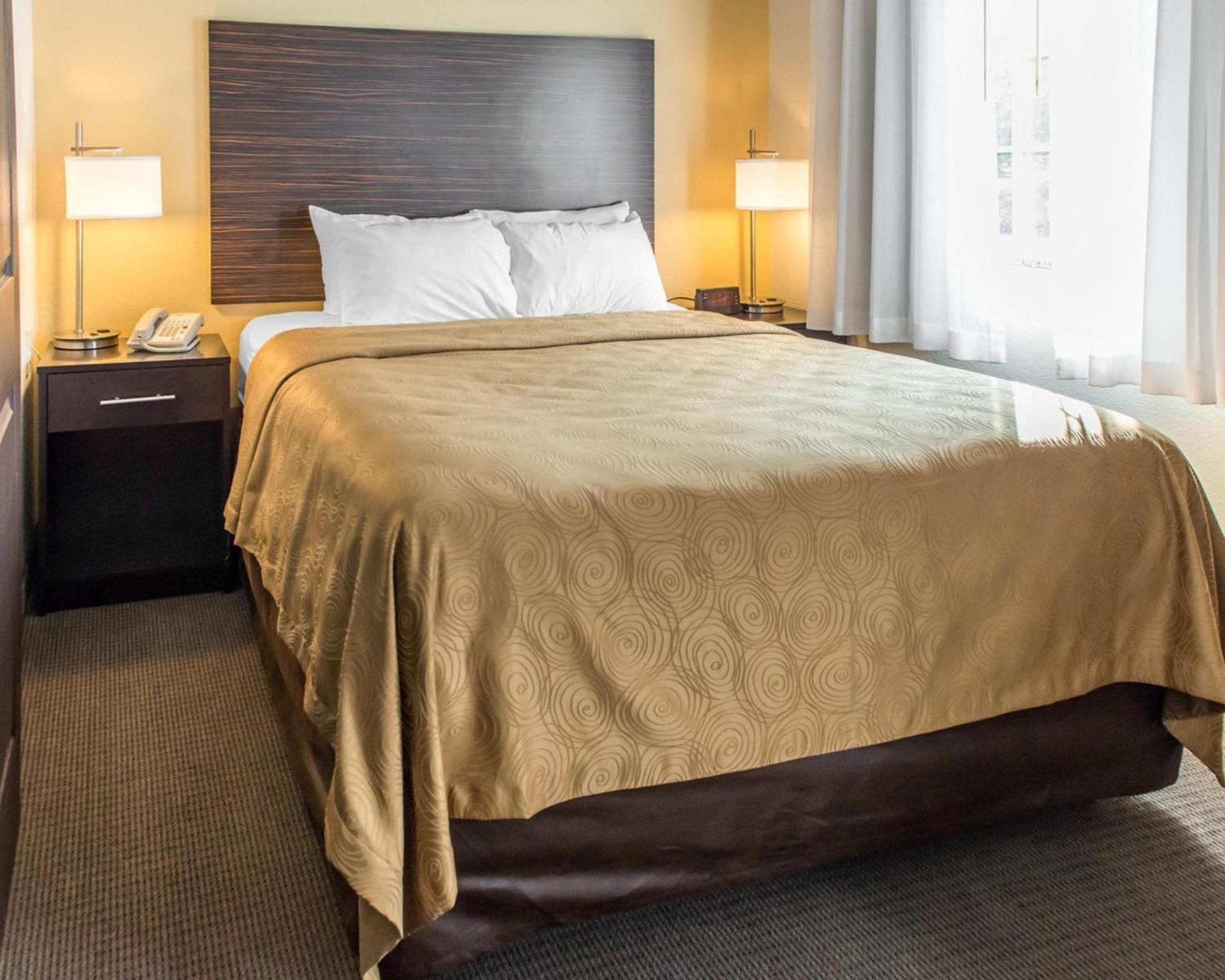 MainStay Suites Pittsburgh Airport photo 26