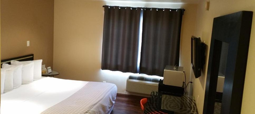 Valued Stay Madison photo 35