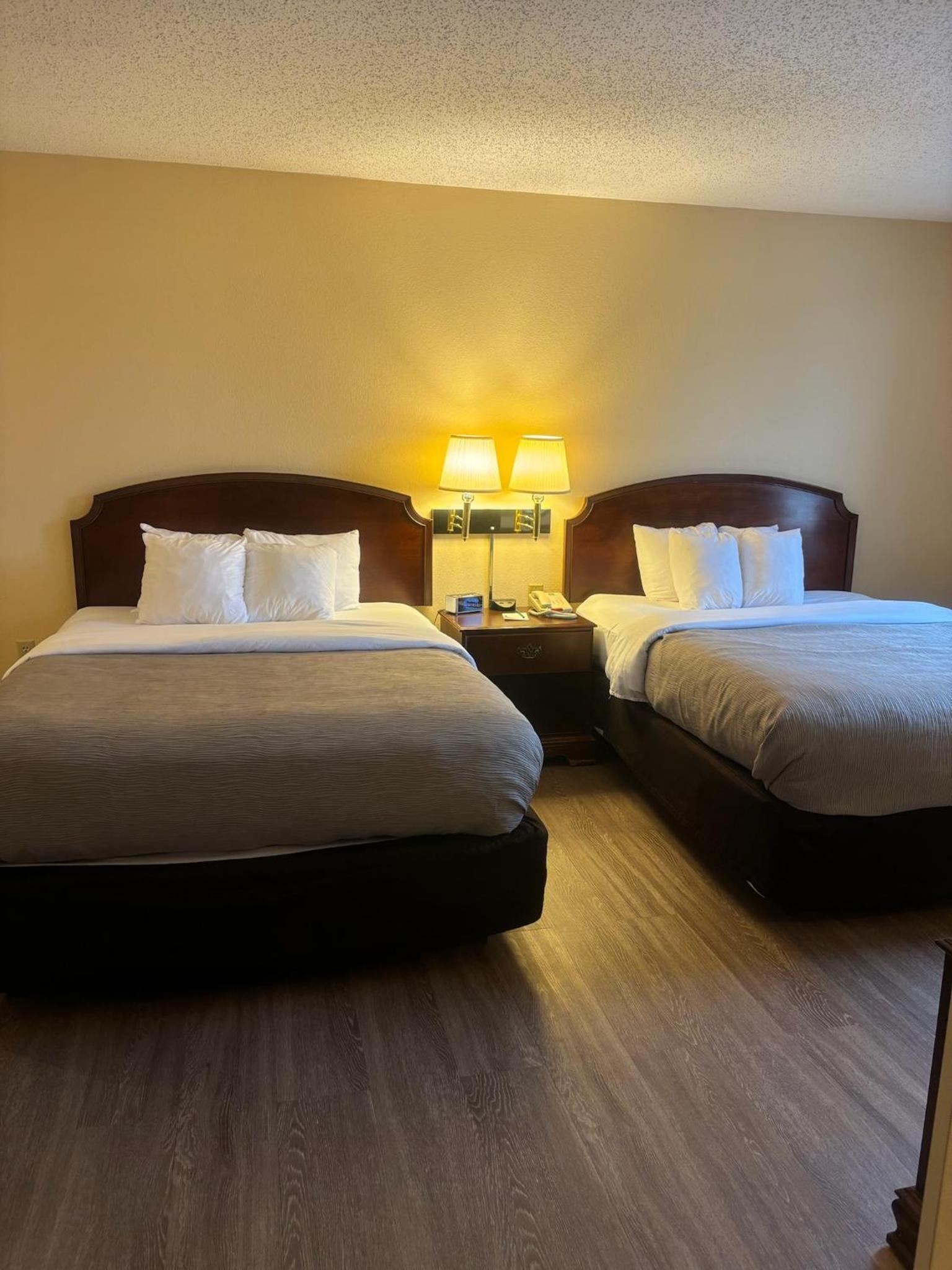 Quality Inn & Suites Bellville - Mansfield photo 10