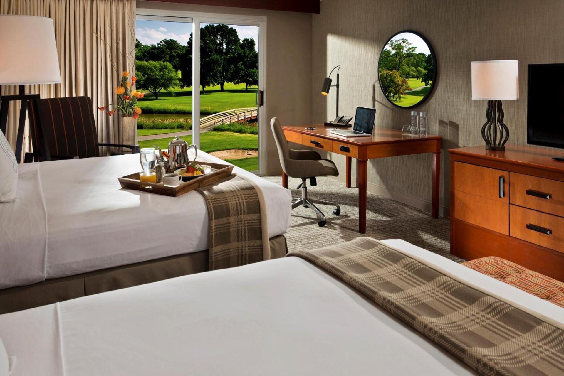 Eaglewood Resort & Spa photo 7