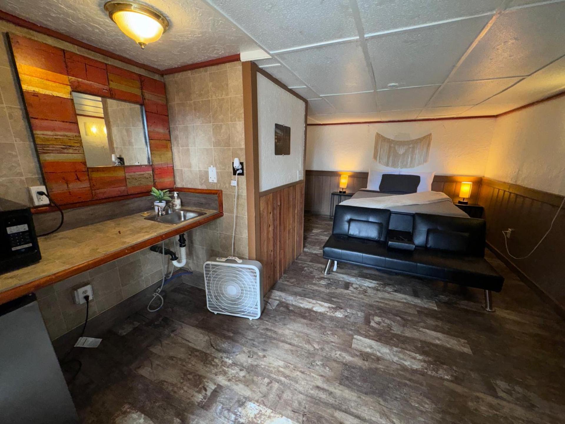 The Village Cabins photo 11
