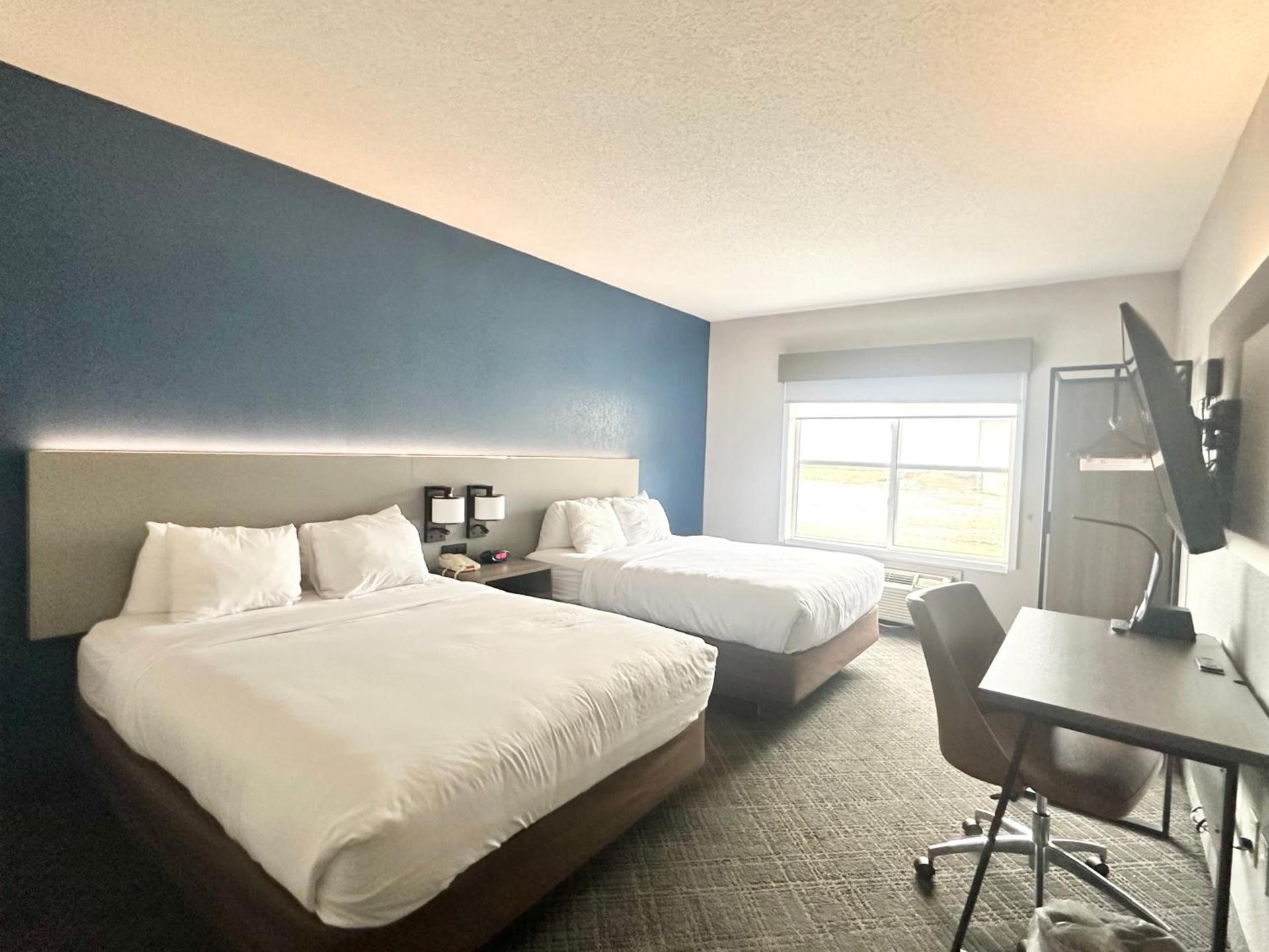 Comfort Inn & Suites Cartersville - Emerson Lake Point photo 41