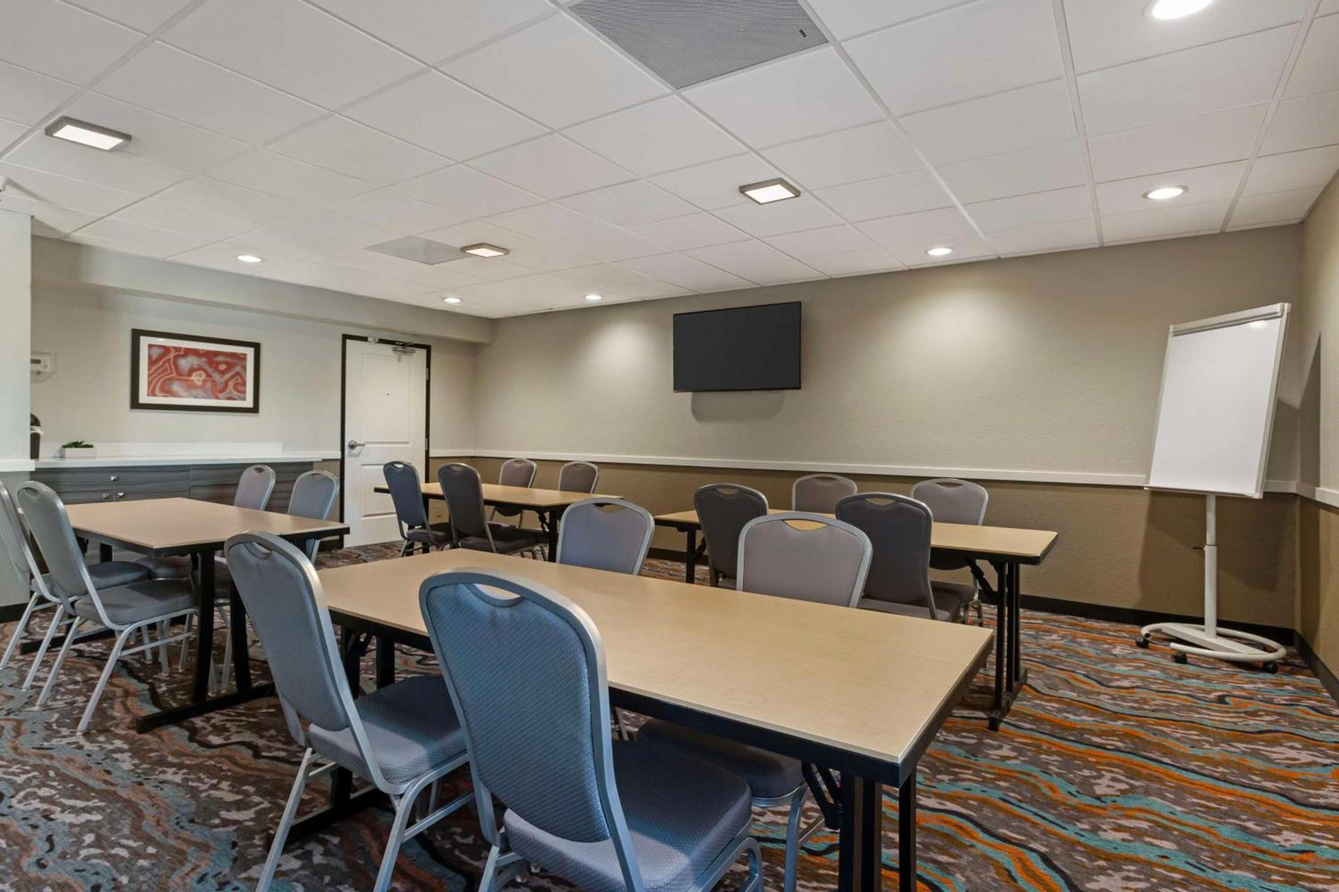Best Western Plus Sun Canyon photo 8
