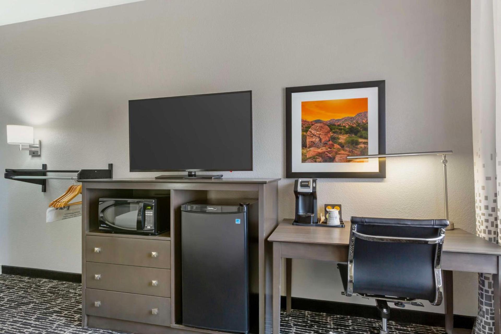 Best Western Plus Sun Canyon photo 25