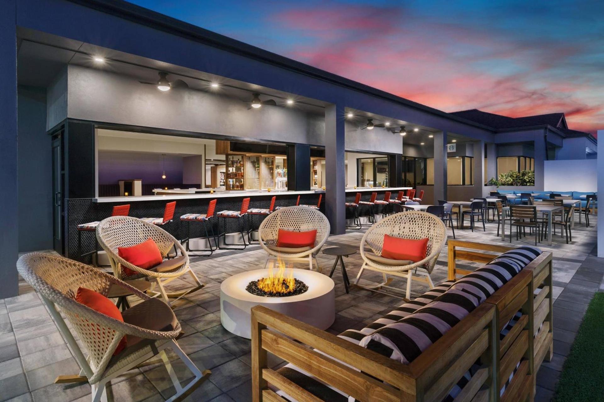 Courtyard by Marriott Orlando Lake Buena Vista at Vista Centre photo 34