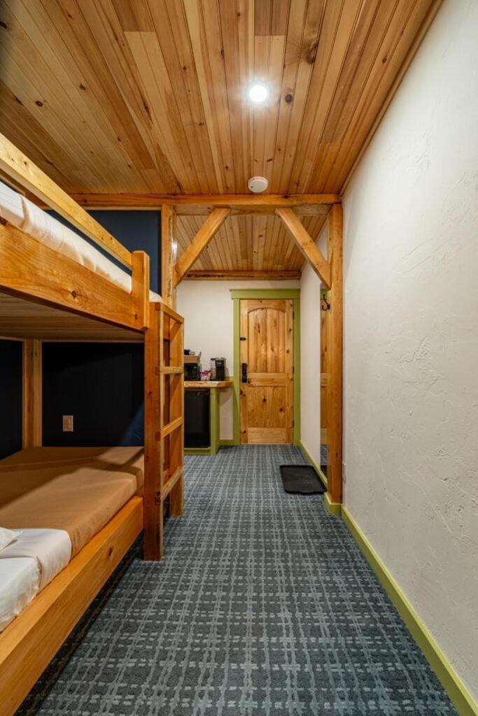 Downtown Camden Hotel photo 20
