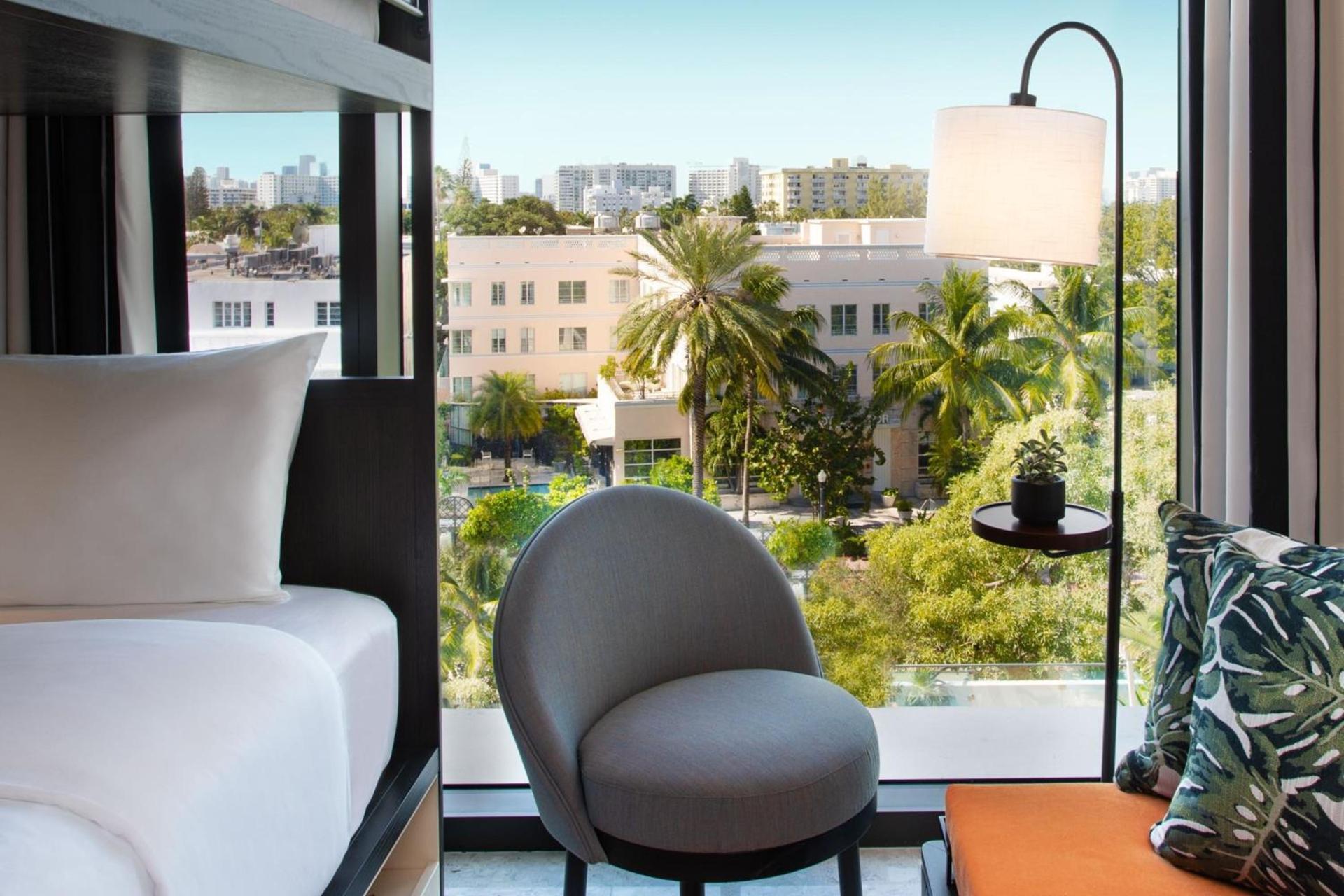 Moxy Miami South Beach photo 23