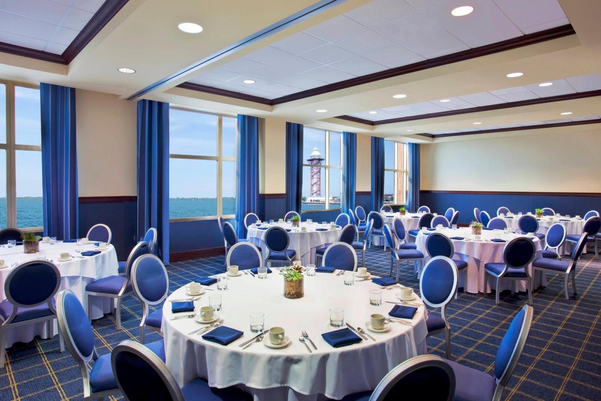 Sheraton Erie Bayfront Hotel photo 57