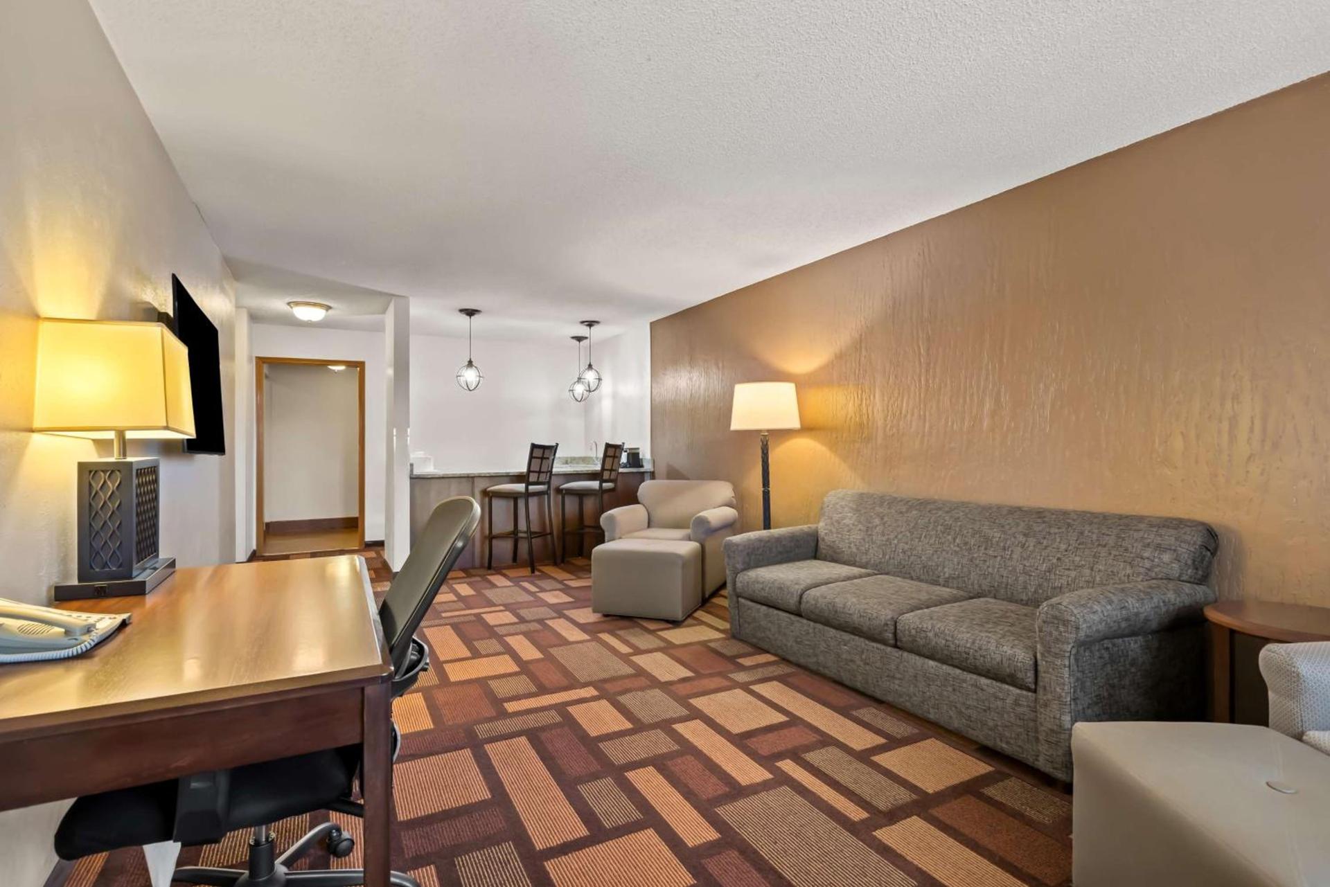 Best Western Tower West Lodge photo 13