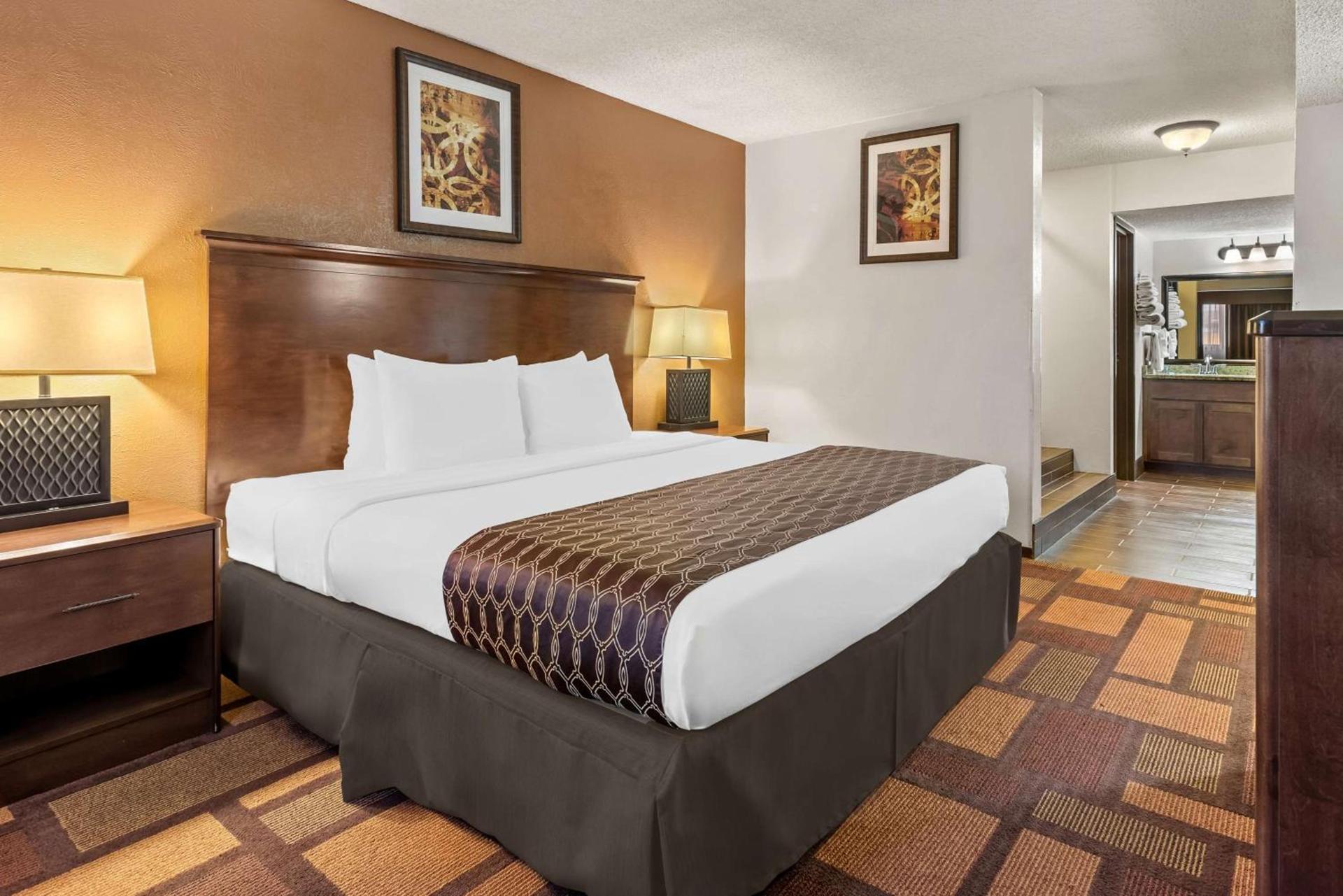 Best Western Tower West Lodge photo 15