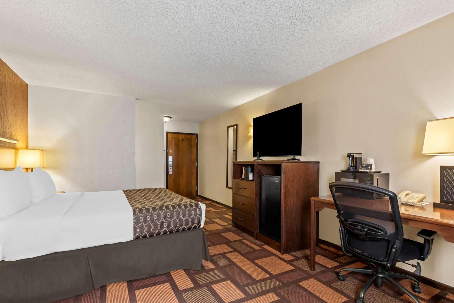 Best Western Tower West Lodge photo 16