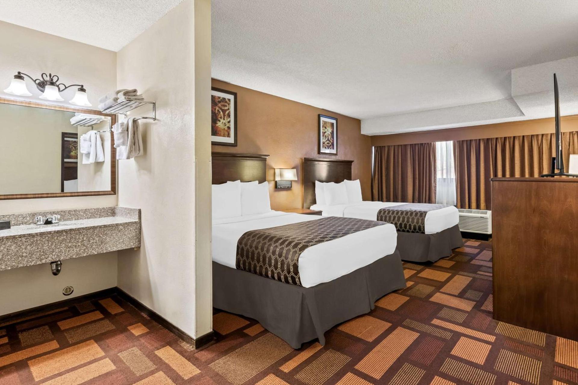 Best Western Tower West Lodge photo 30