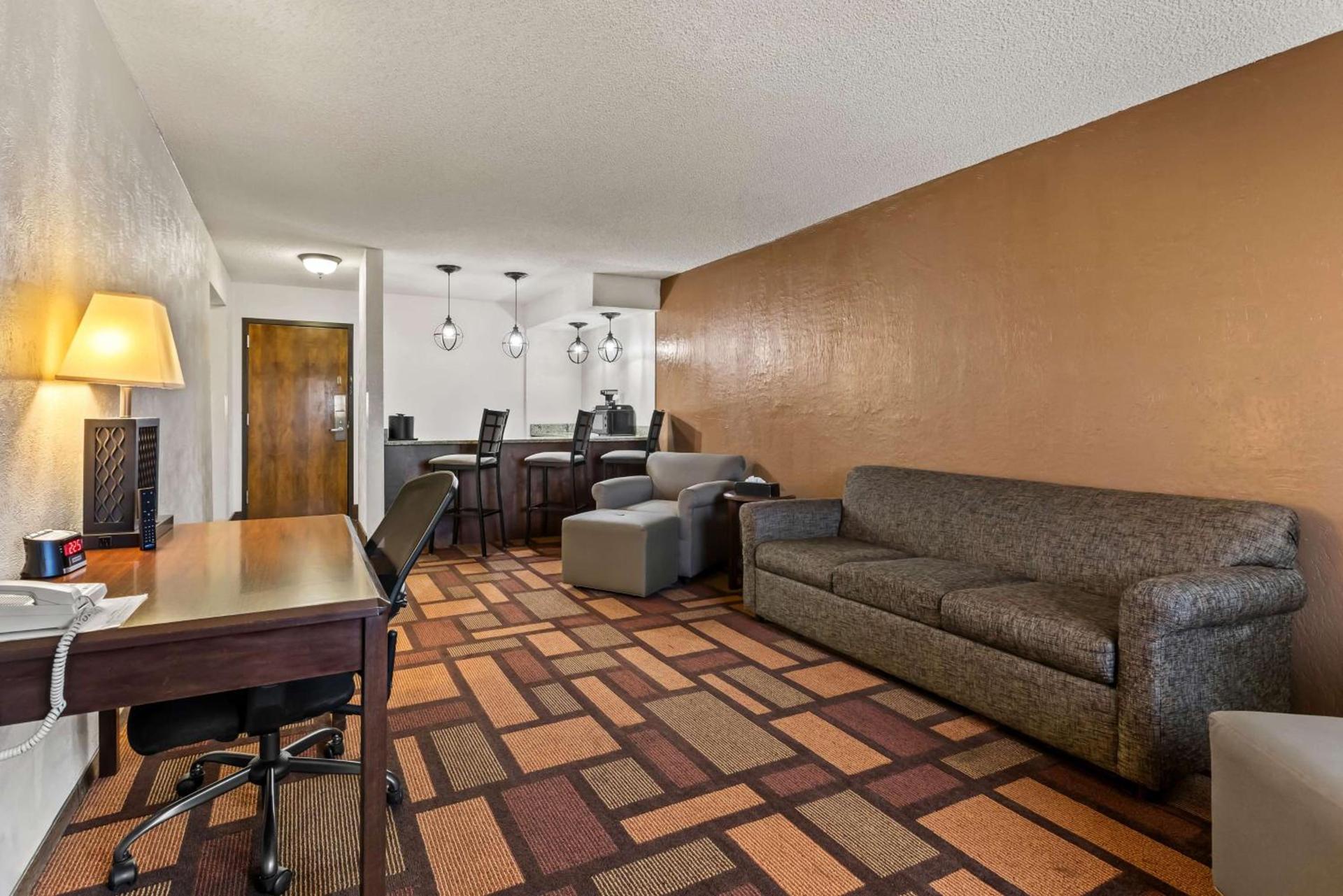 Best Western Tower West Lodge photo 33