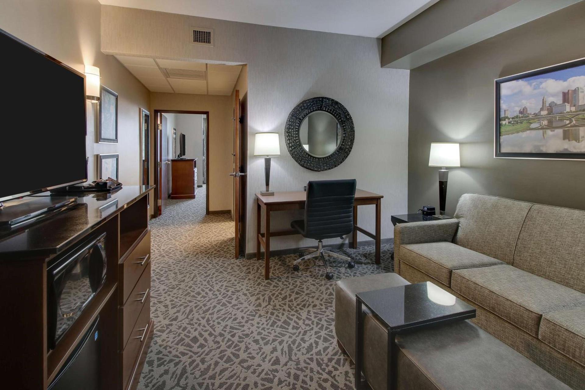 Drury Inn & Suites Cleveland Beachwood photo 11